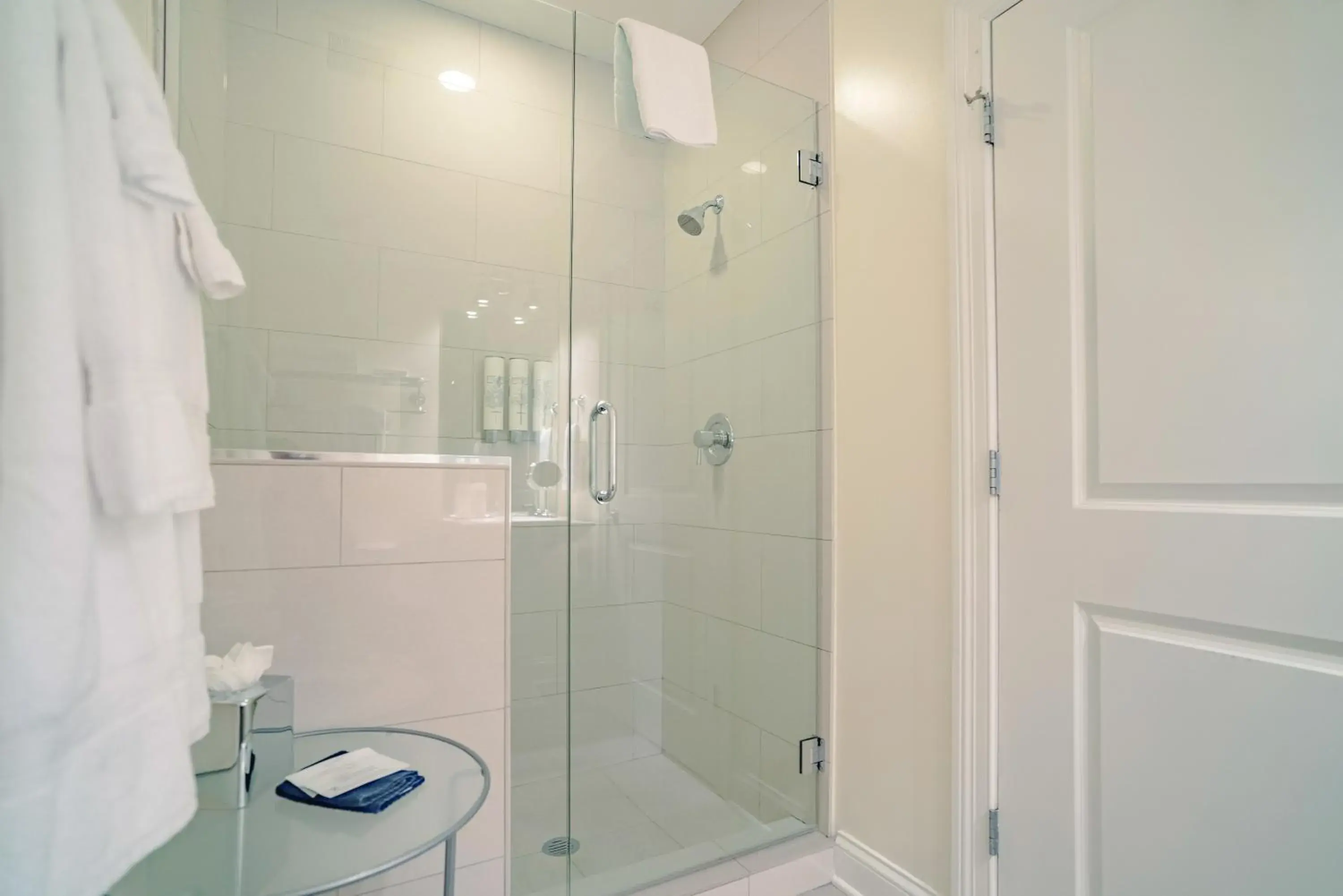 Bathroom in The Guesthouse Hotel Bathroom in The Guesthouse Hotel