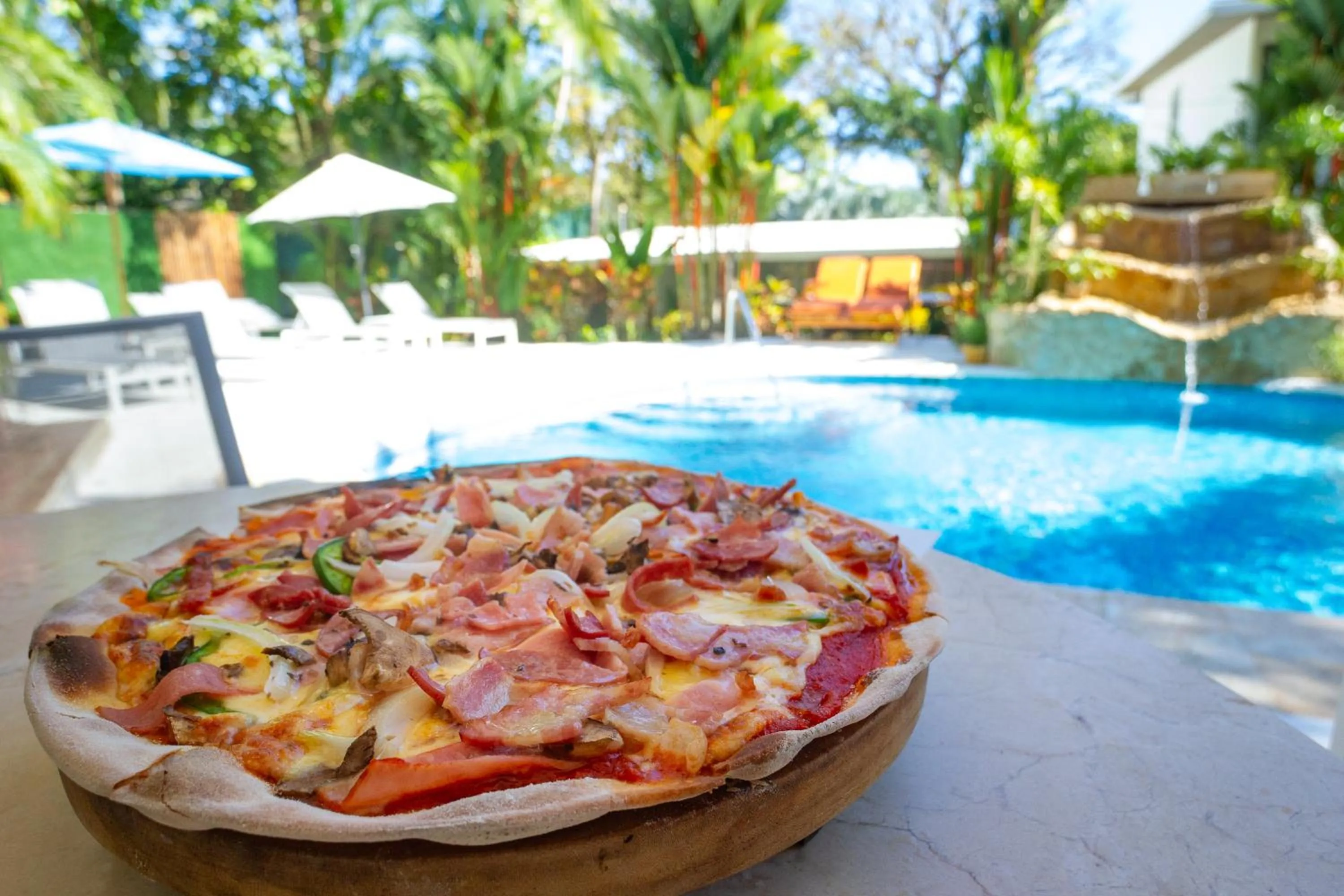 Food and drinks in La Vela Boutique Hotel