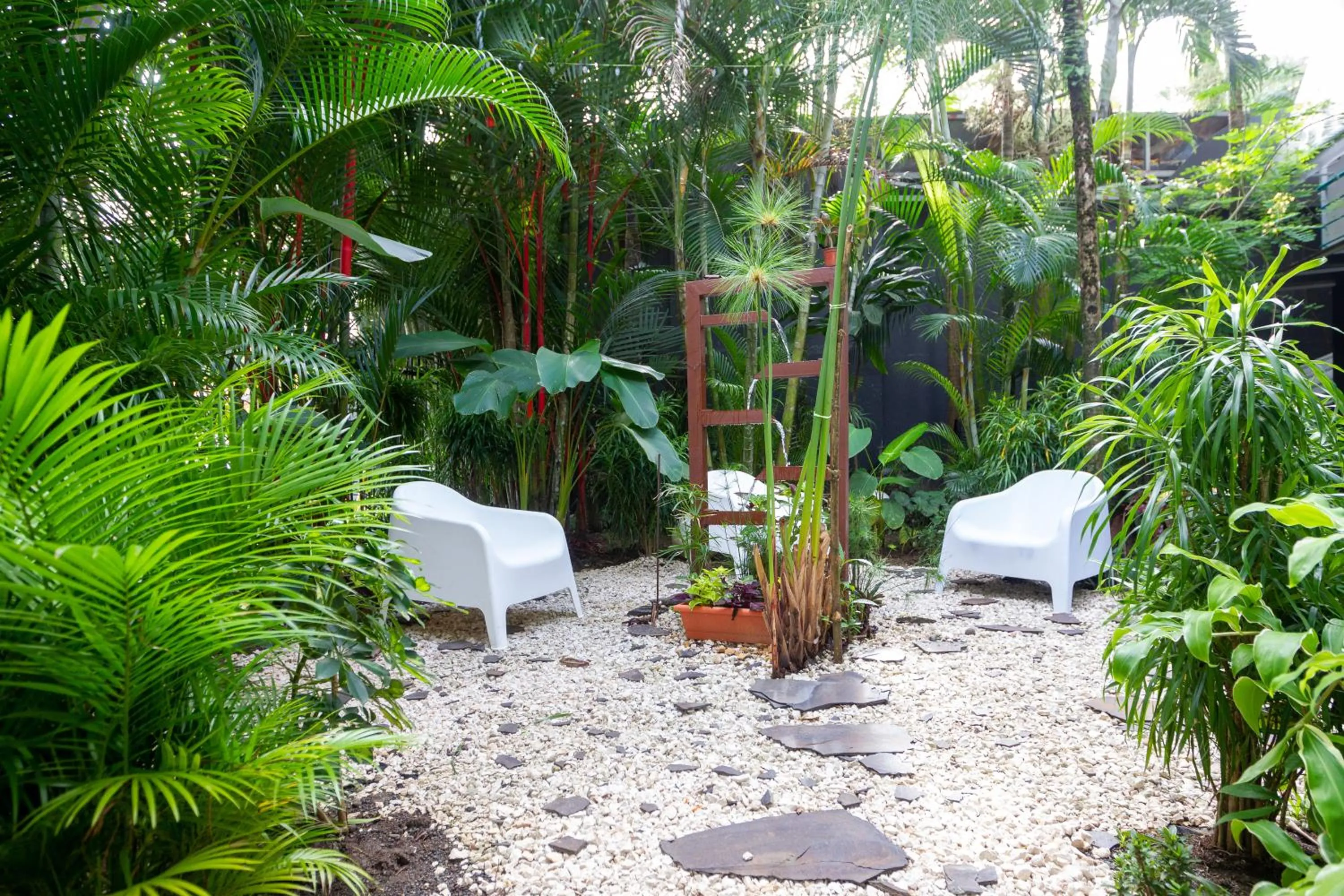 Garden in La Vela Boutique Hotel