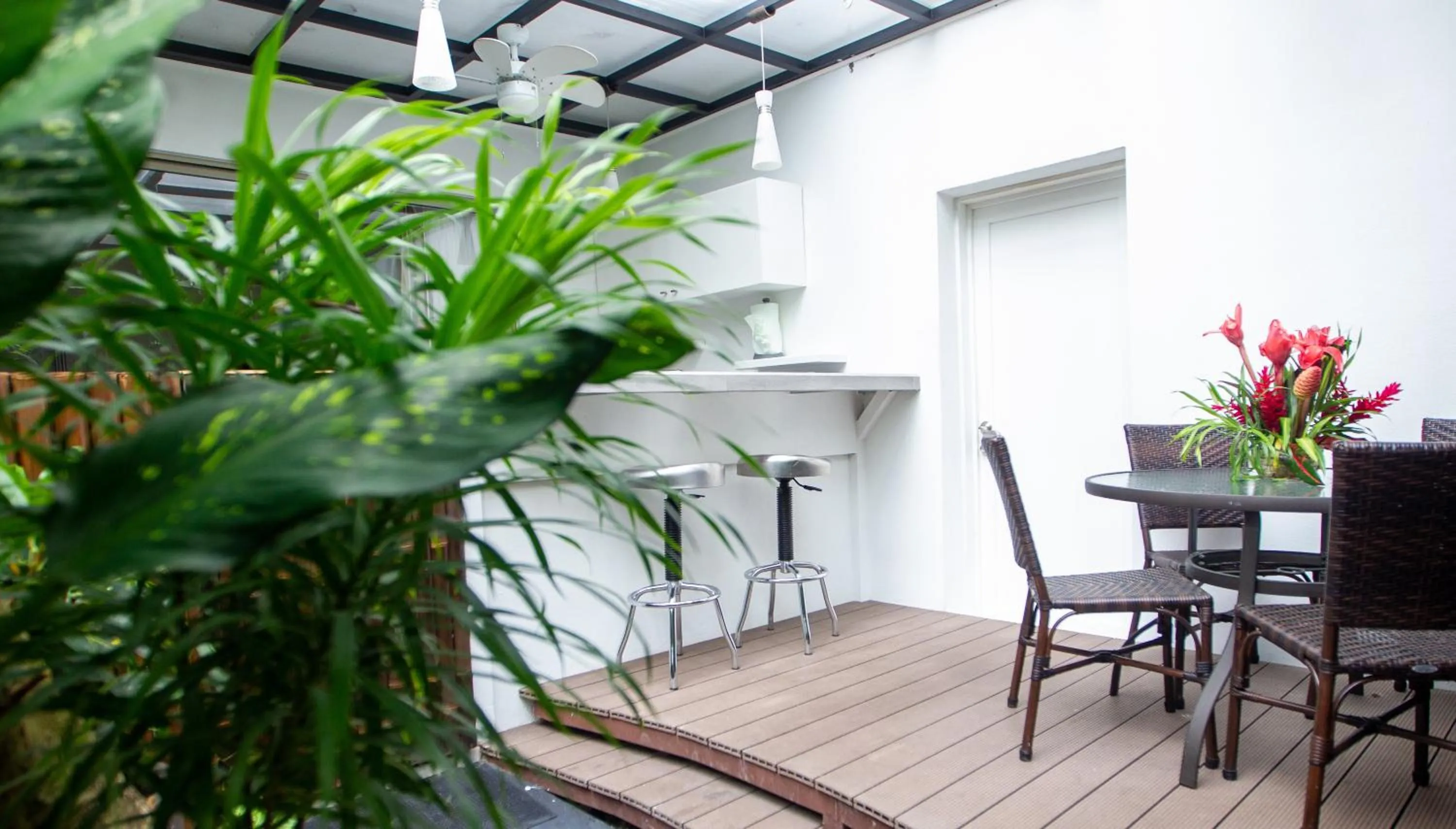 Garden in La Vela Boutique Hotel