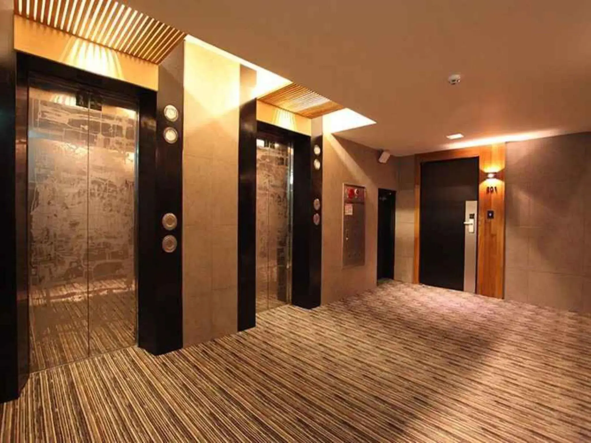 Other in Hotel Rich Other in Hotel Rich