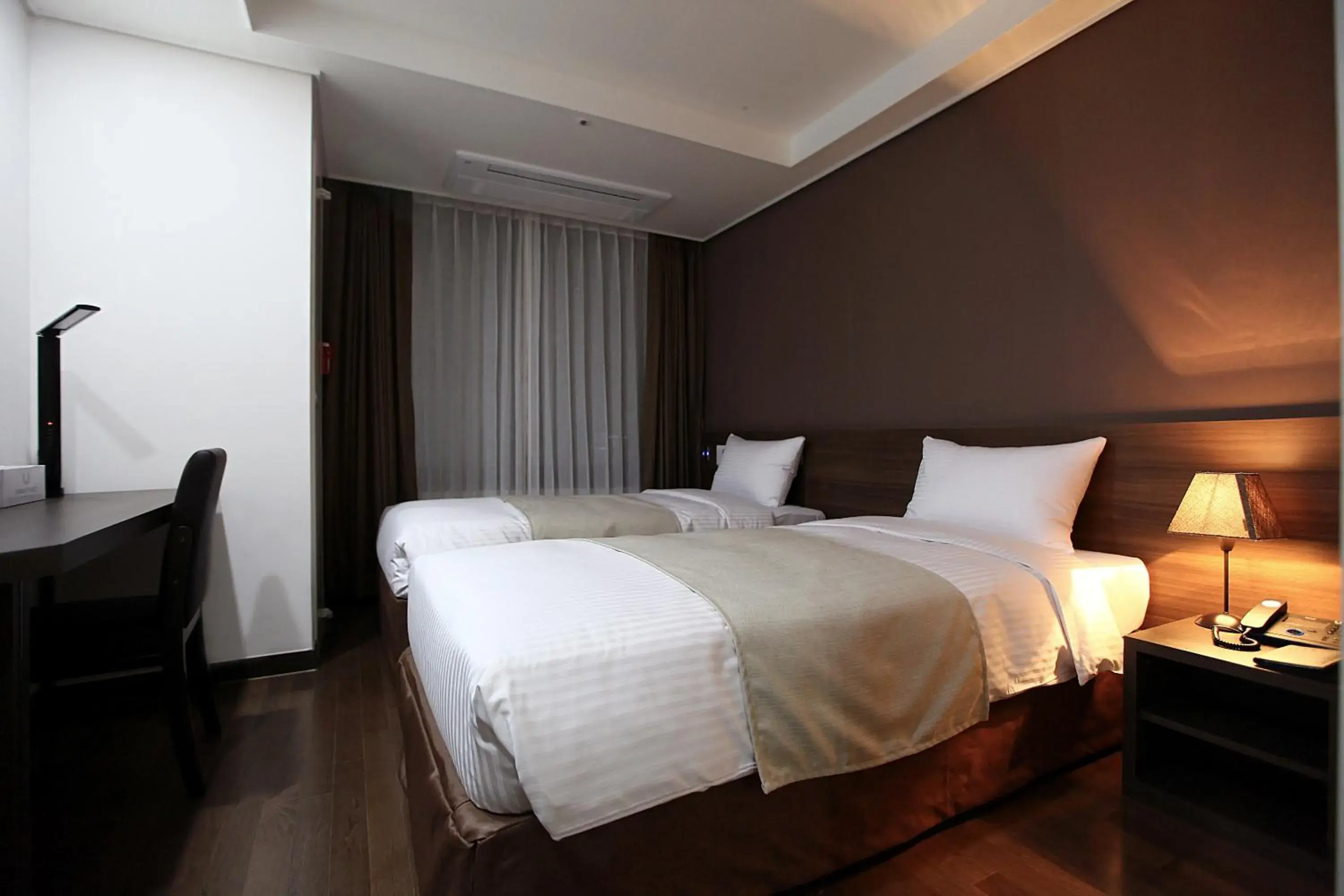 Bedroom, Bed in Urban Place Gangnam Bedroom, Bed in Urban Place Gangnam