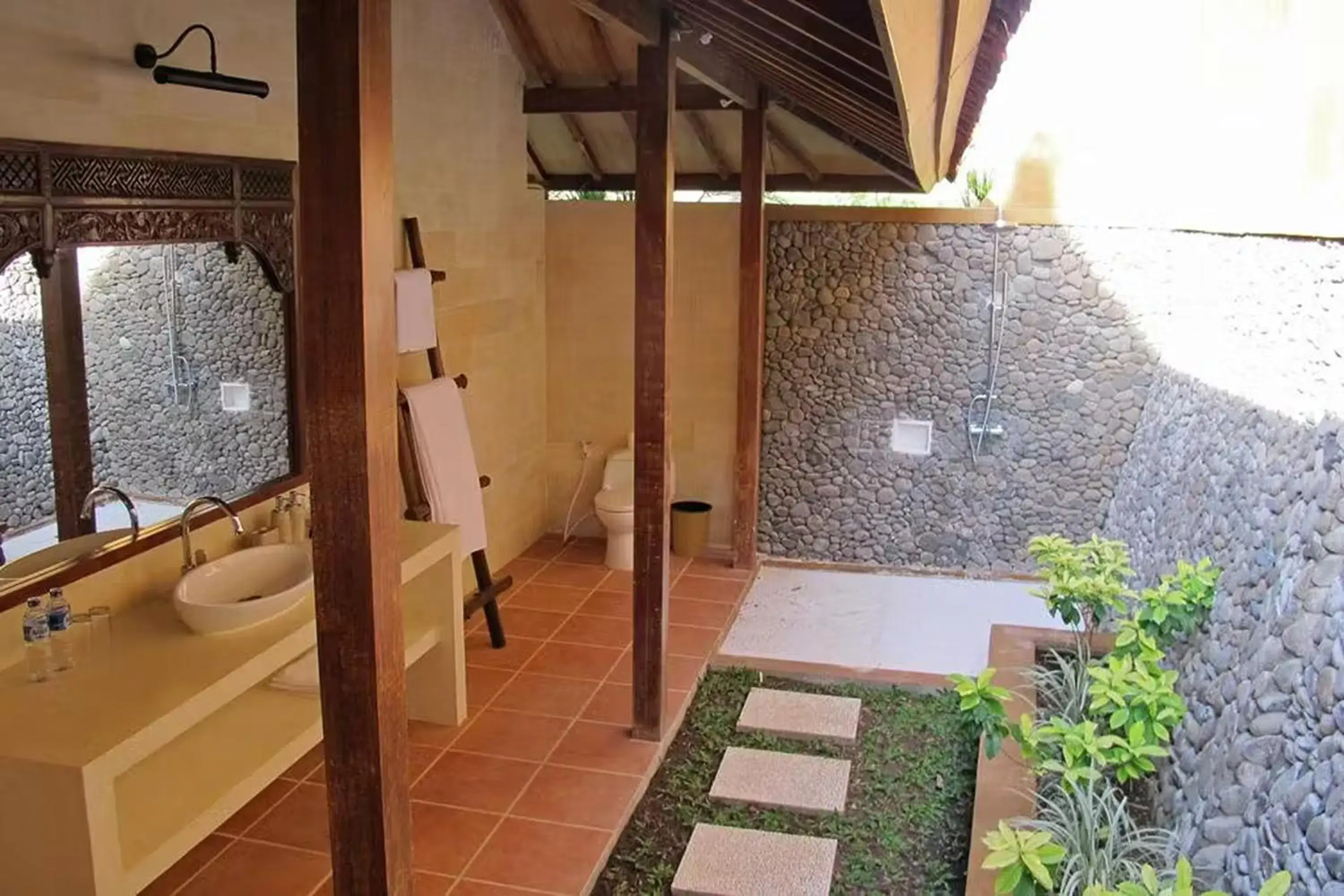 Bathroom in Bangsring Breeze Bathroom in Bangsring Breeze