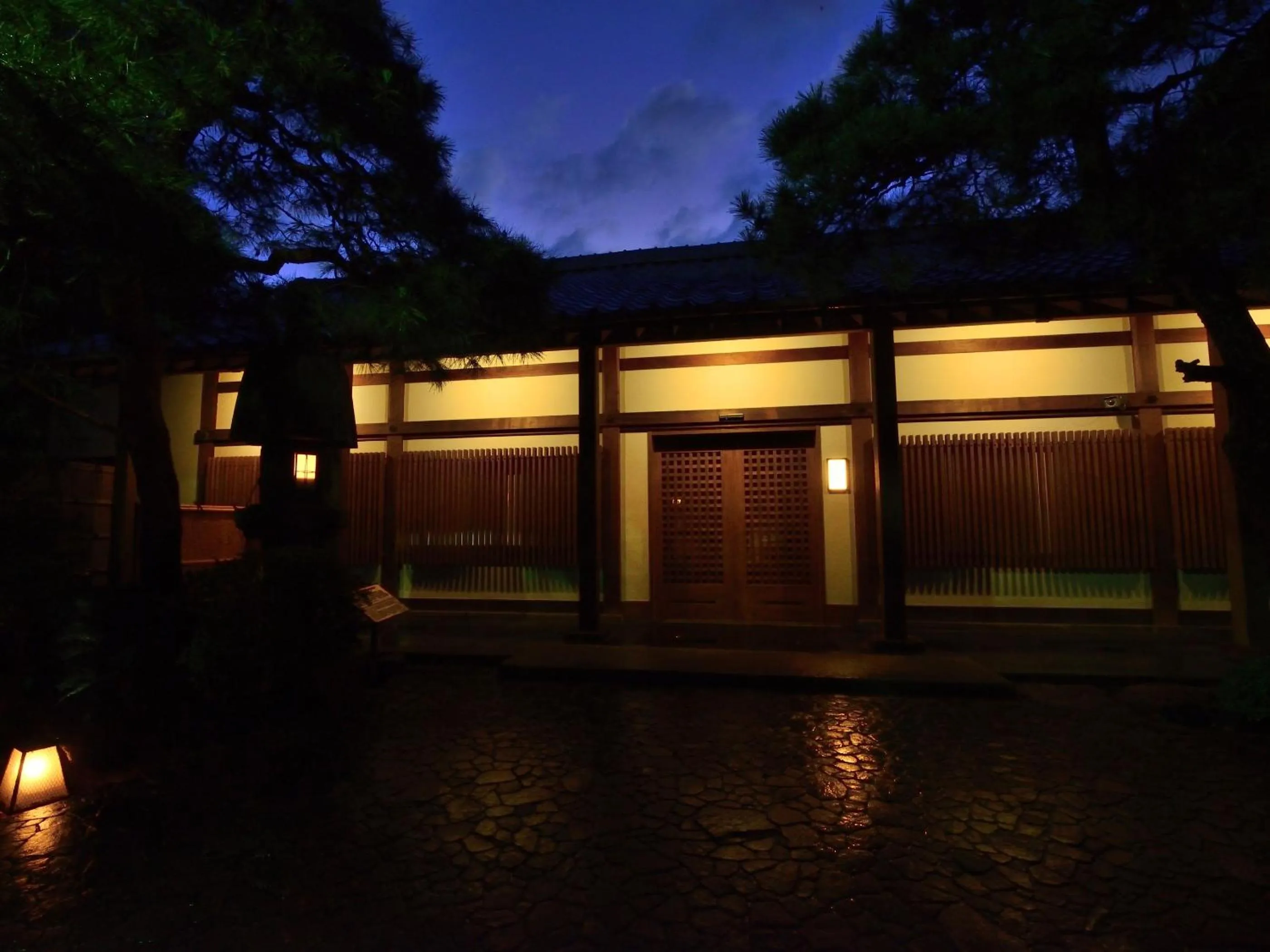 Facade/entrance, Property Building in Atami Sekitei
