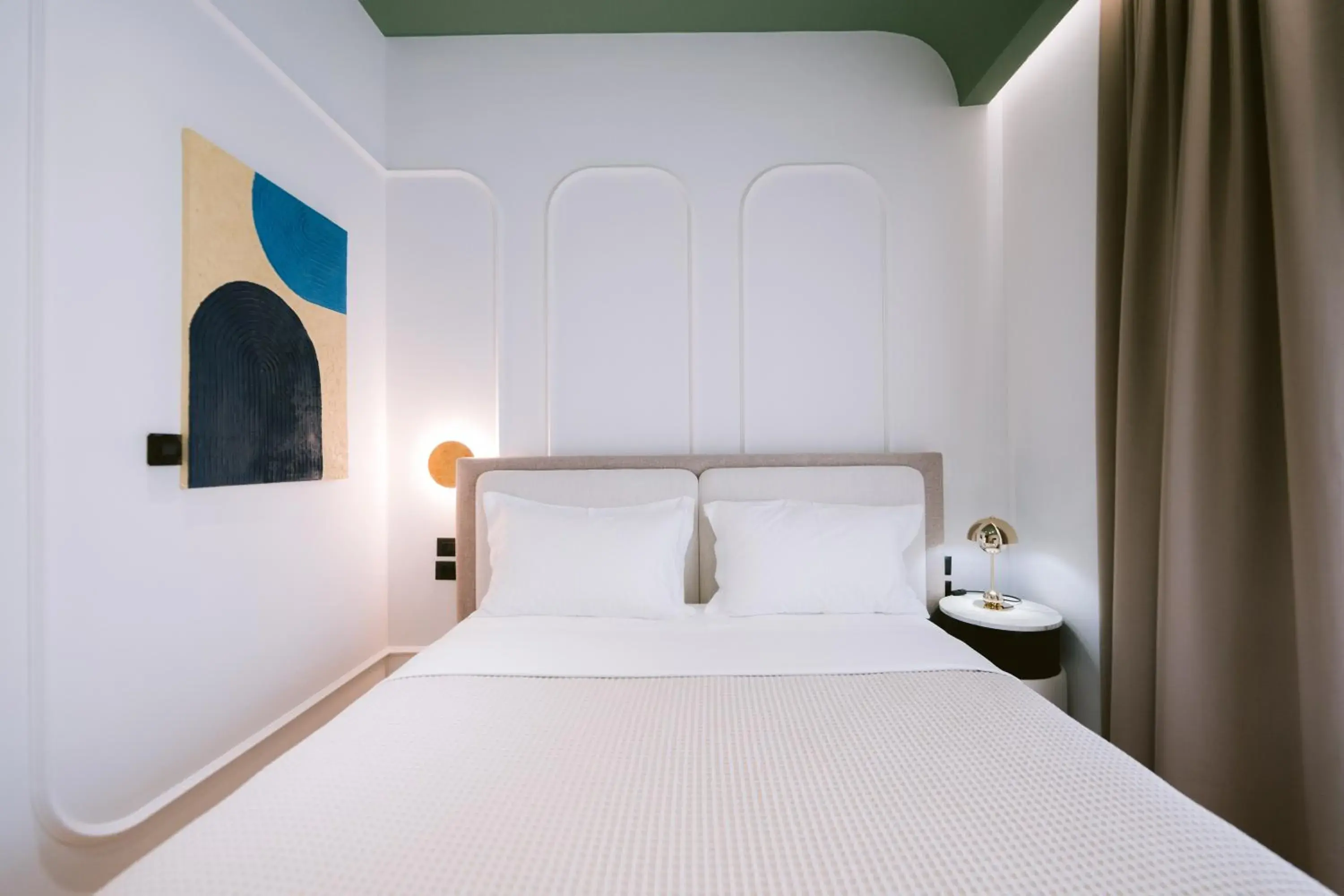 Double or Twin Room with Balcony in Noemie Hotel Double or Twin Room with Balcony in Noemie Hotel