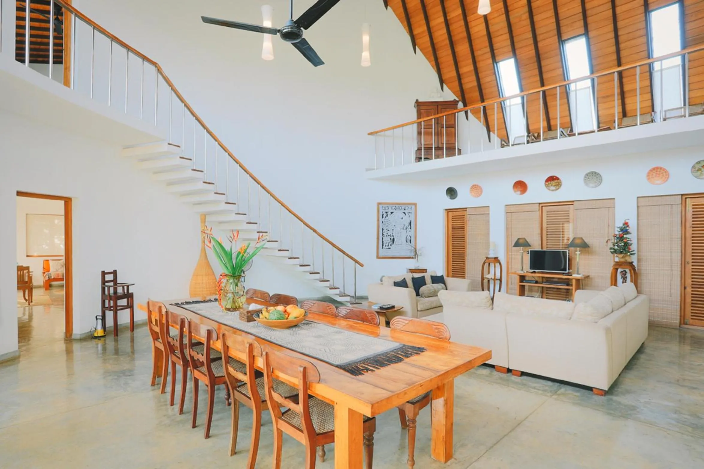 Dining area in Highland Villa