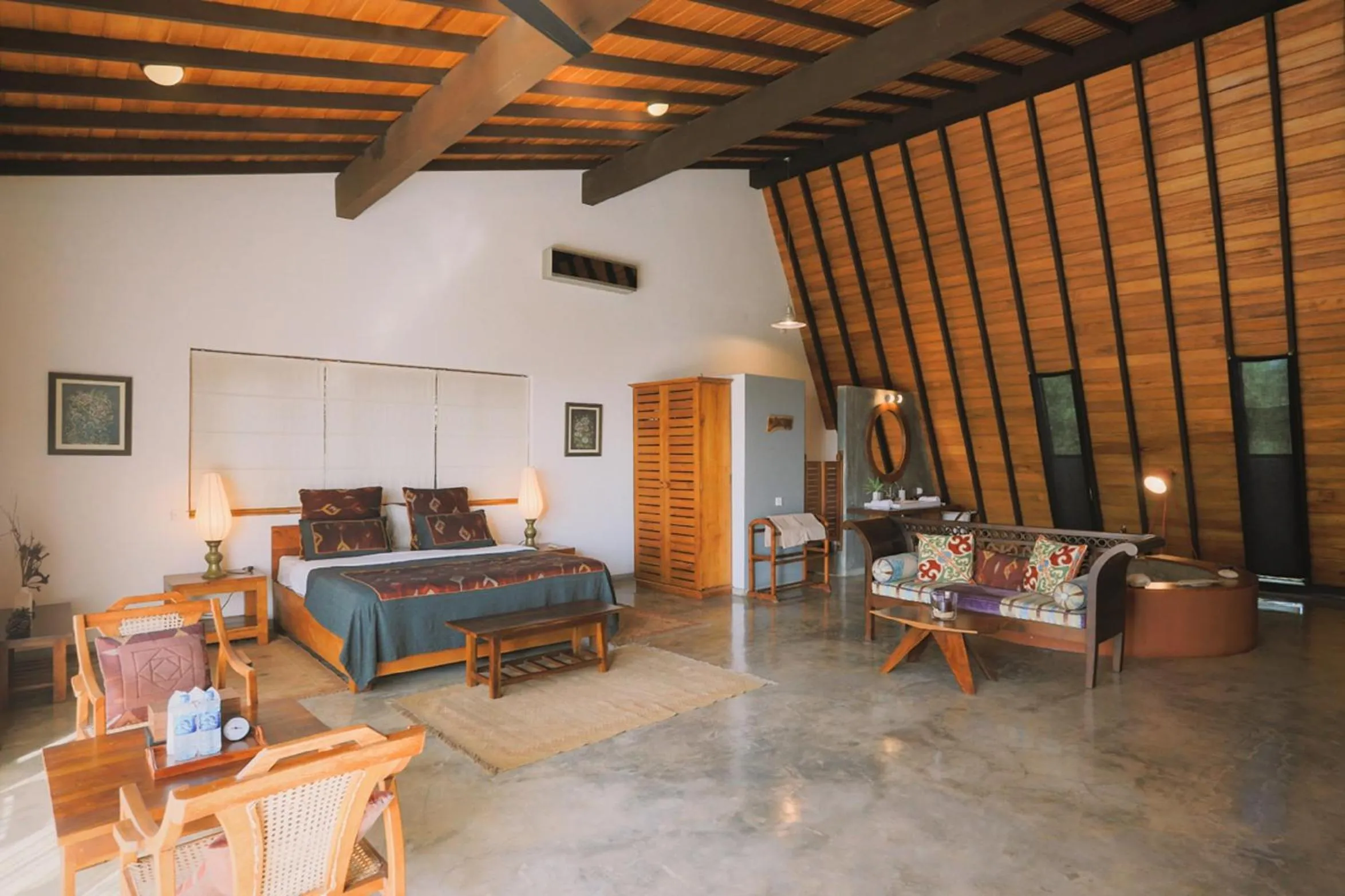 Photo of the whole room, Bed in Highland Villa