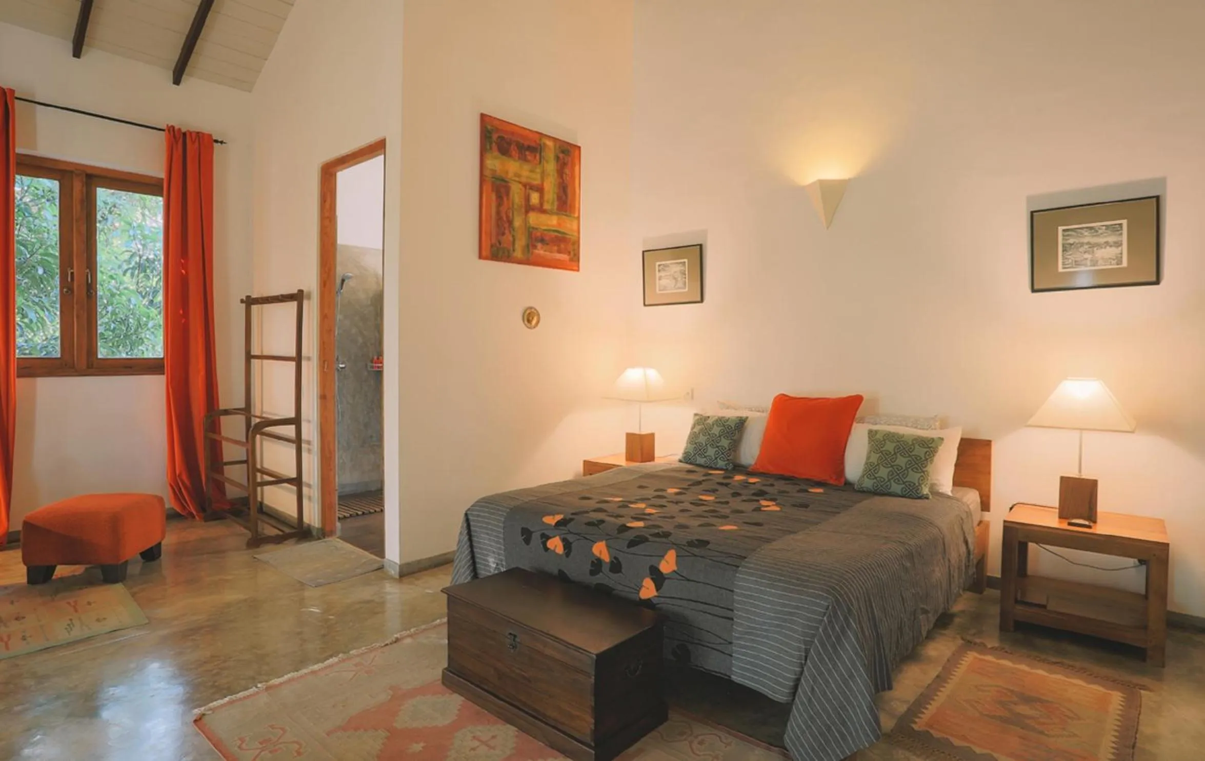 Bed in Highland Villa