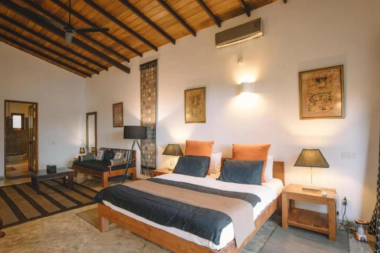 Bed in Highland Villa