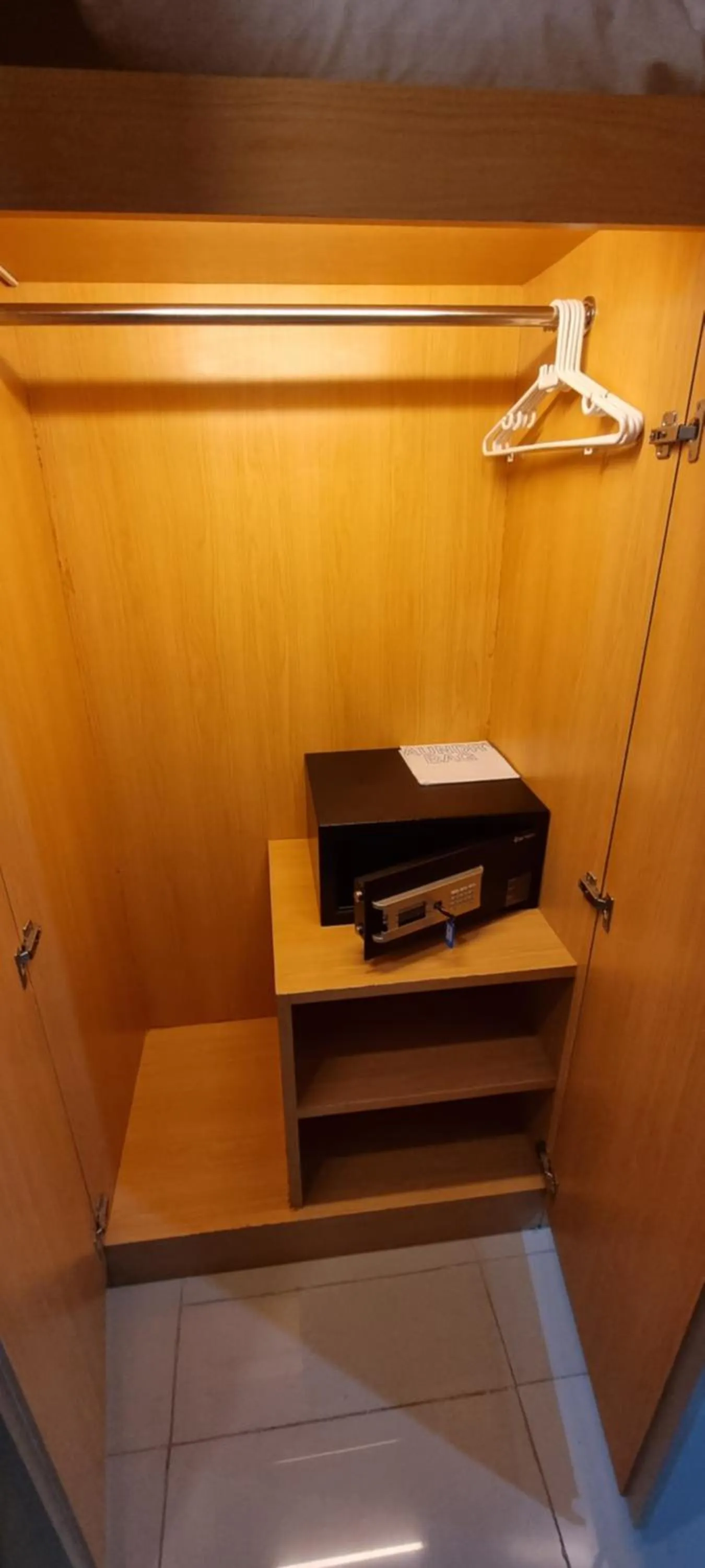 safe in iCheck inn Central Patong