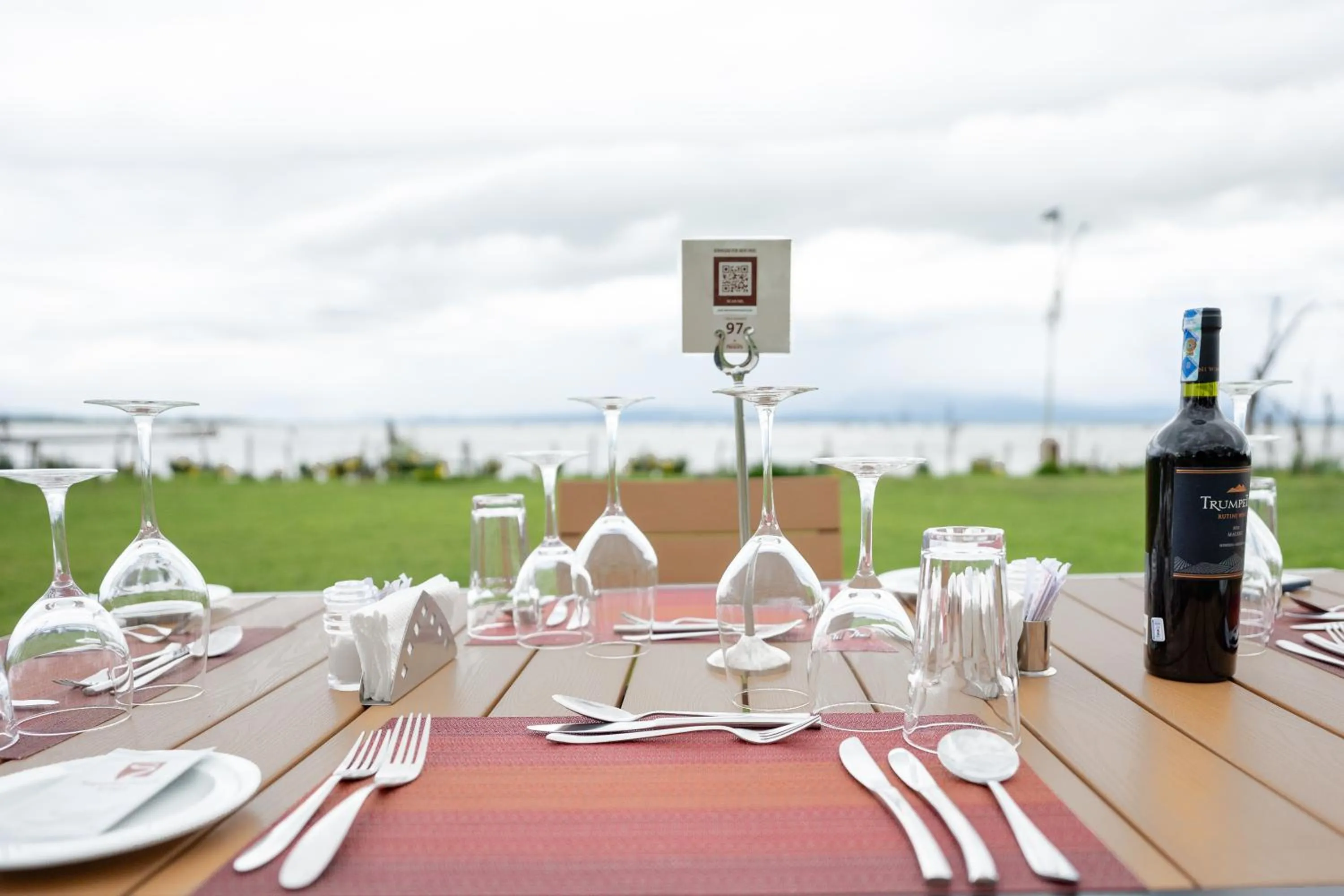 Food and drinks in Lake Naivasha Resort