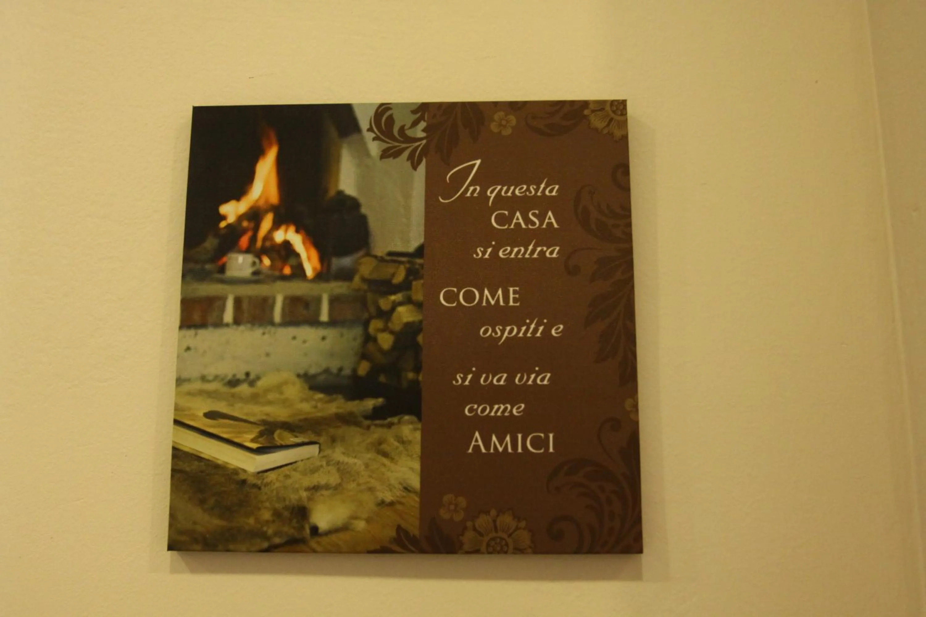 Decorative detail in B&B Suite Cutelli