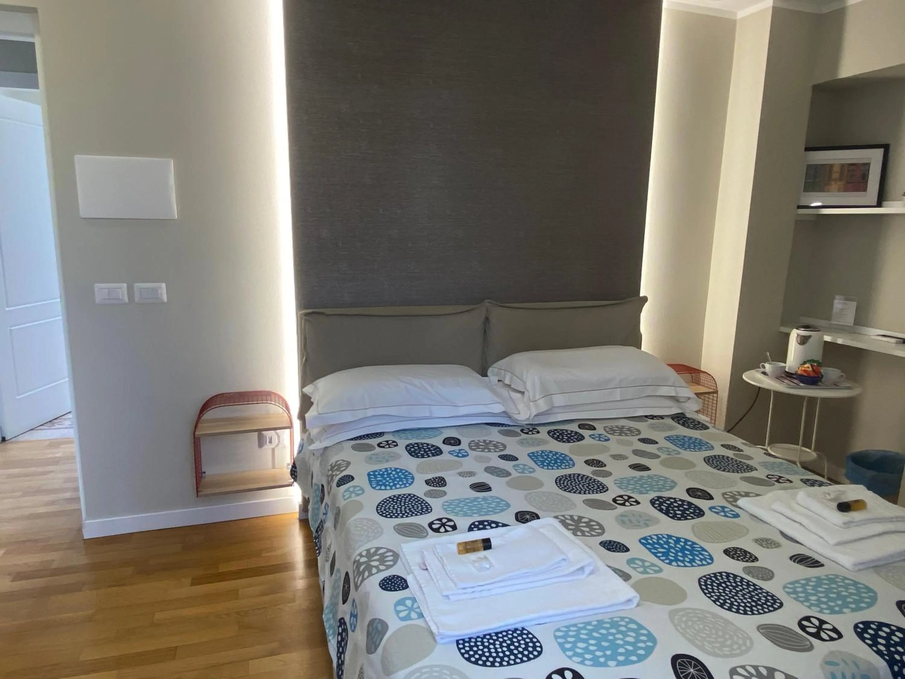 Photo of the whole room, Bed in B&B Suite Cutelli