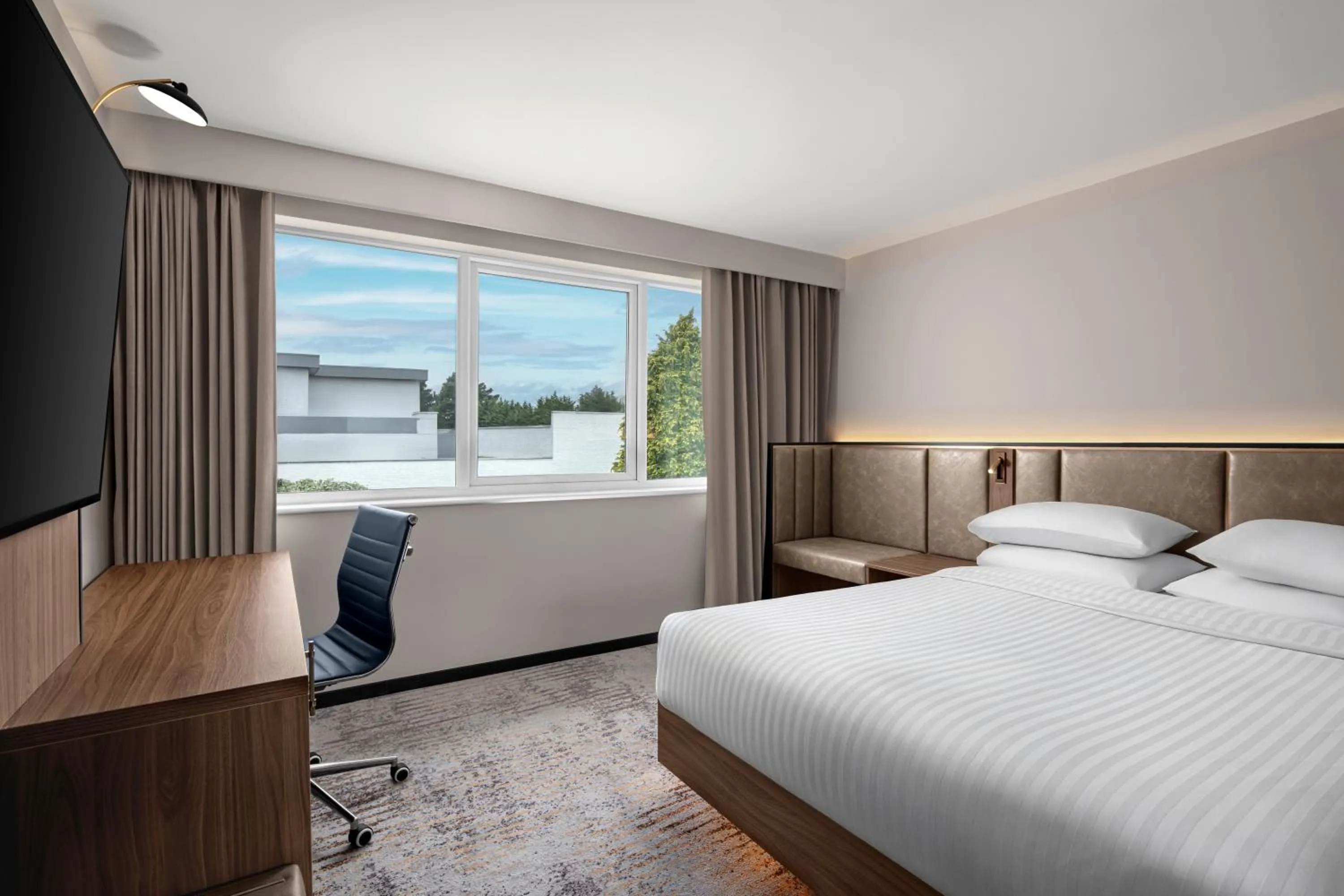 Bed in Delta Hotels by Marriott Colchester