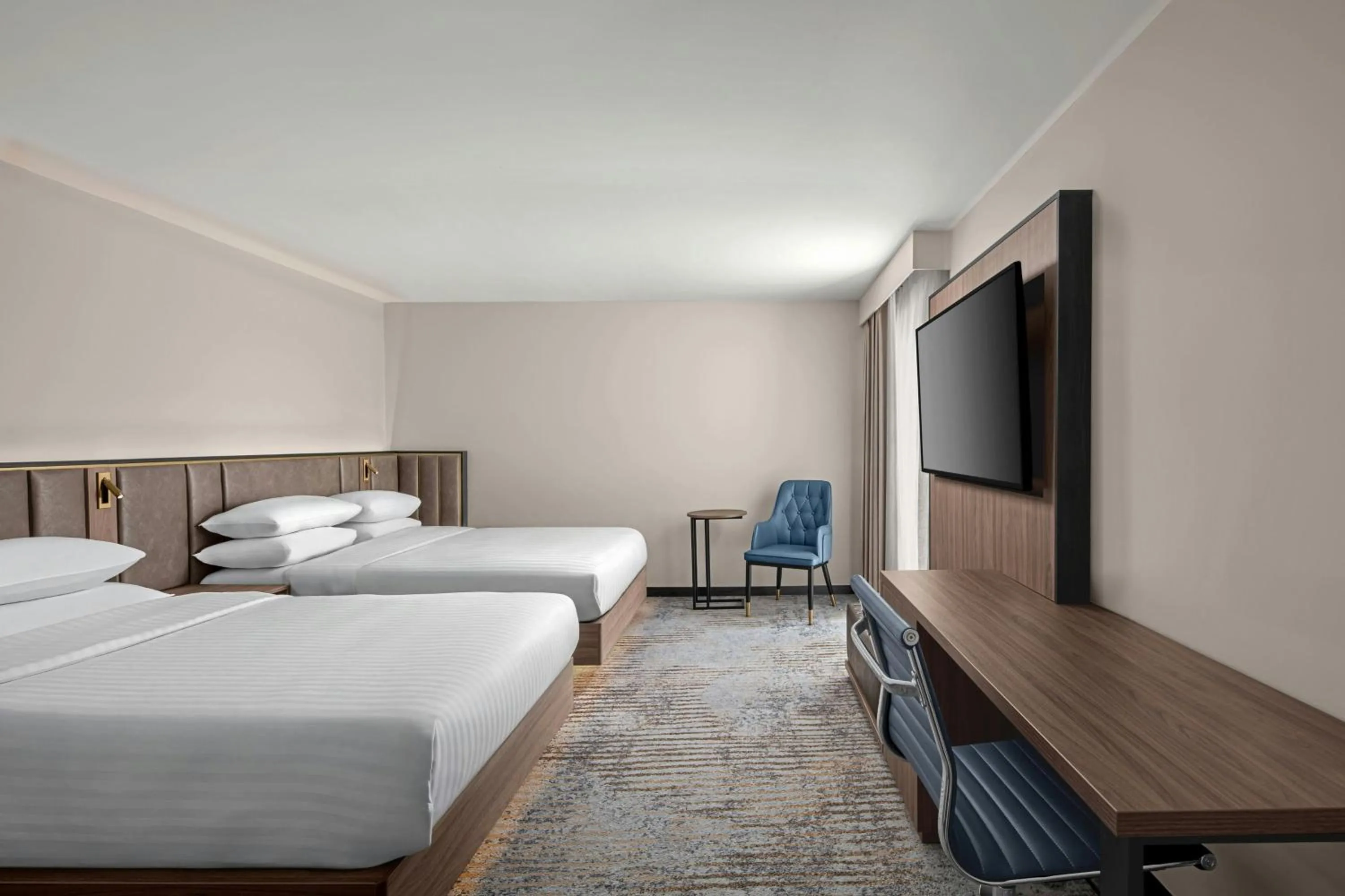 Photo of the whole room, Bed in Delta Hotels by Marriott Colchester