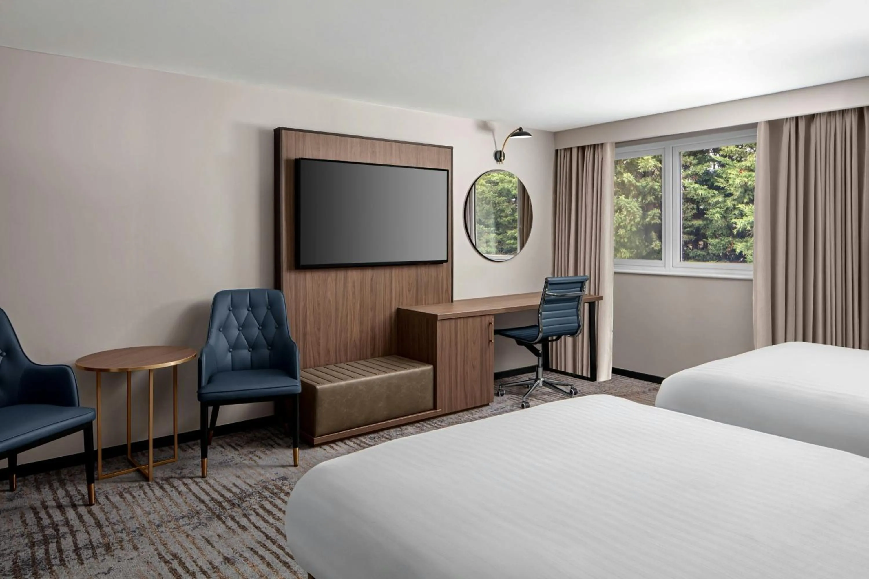 Photo of the whole room, Bed in Delta Hotels by Marriott Colchester