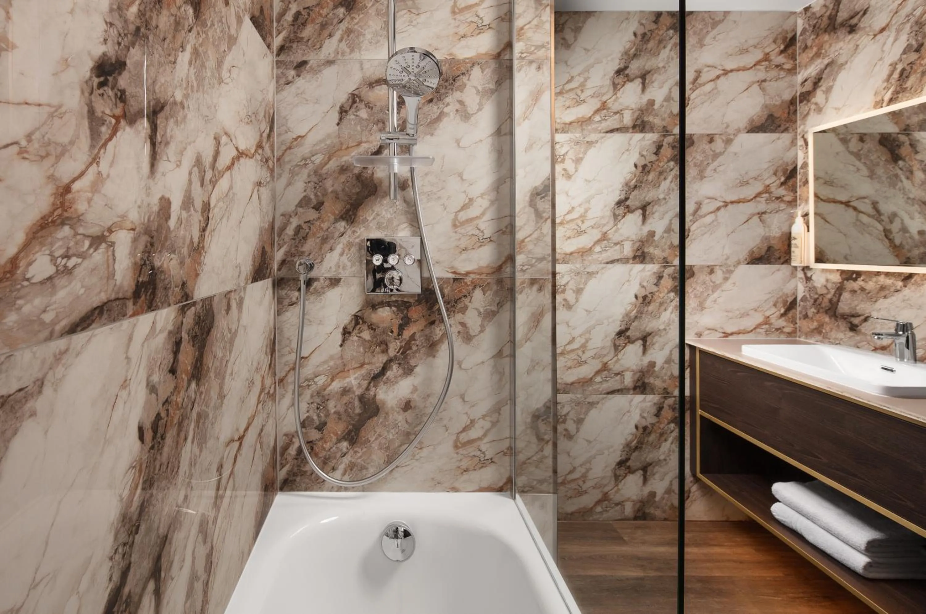 Shower in Delta Hotels by Marriott Colchester