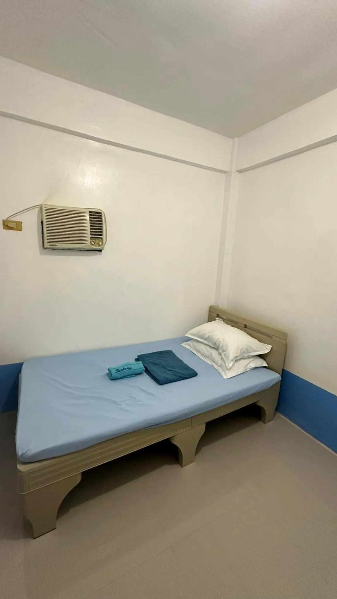 Bed in Acuaverde Beach Resort & Hotel Inc.