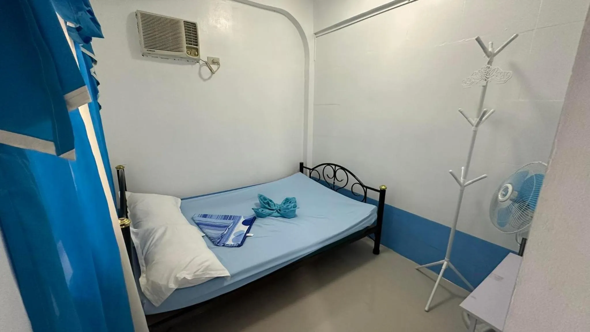 Bed in Acuaverde Beach Resort & Hotel Inc.