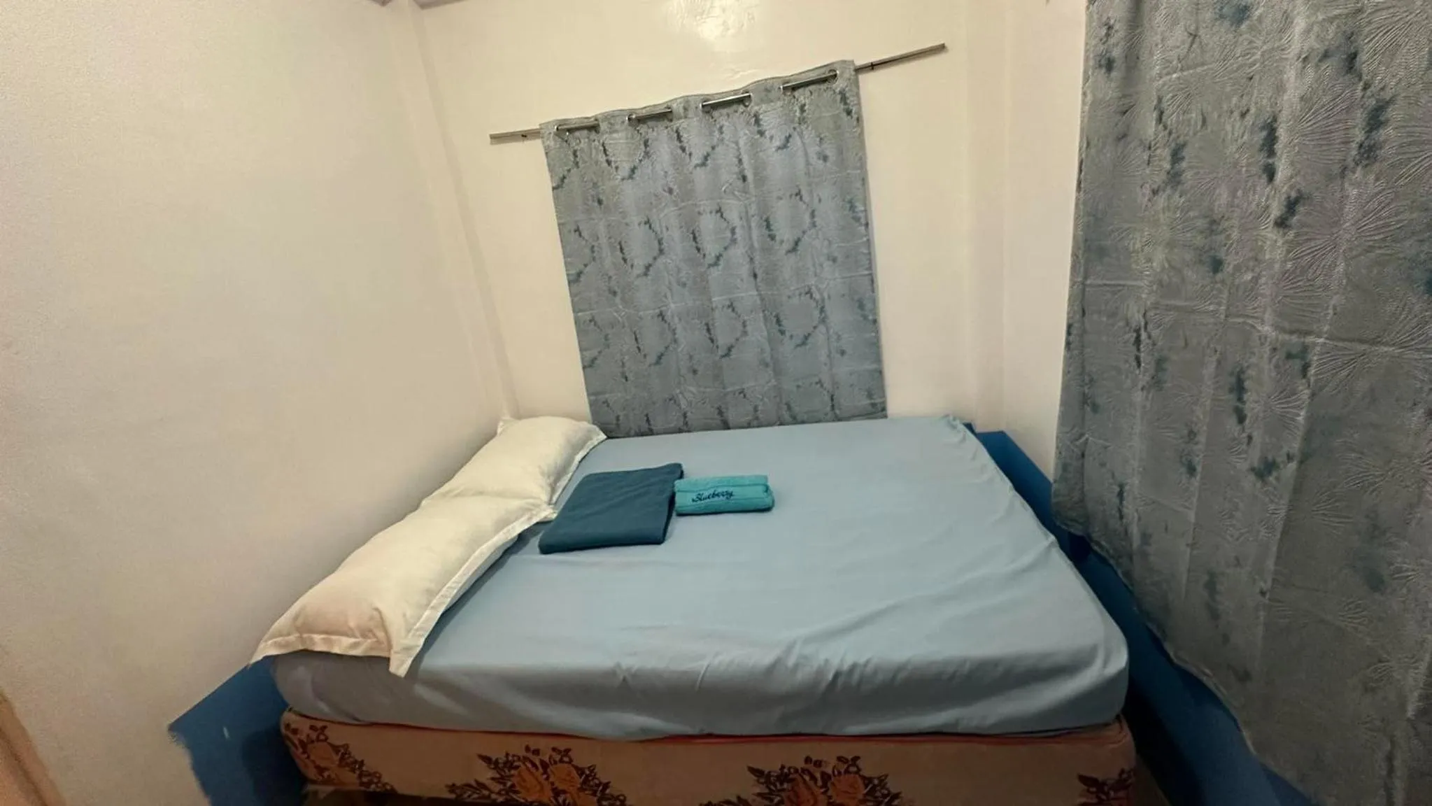 Bed in Acuaverde Beach Resort & Hotel Inc.