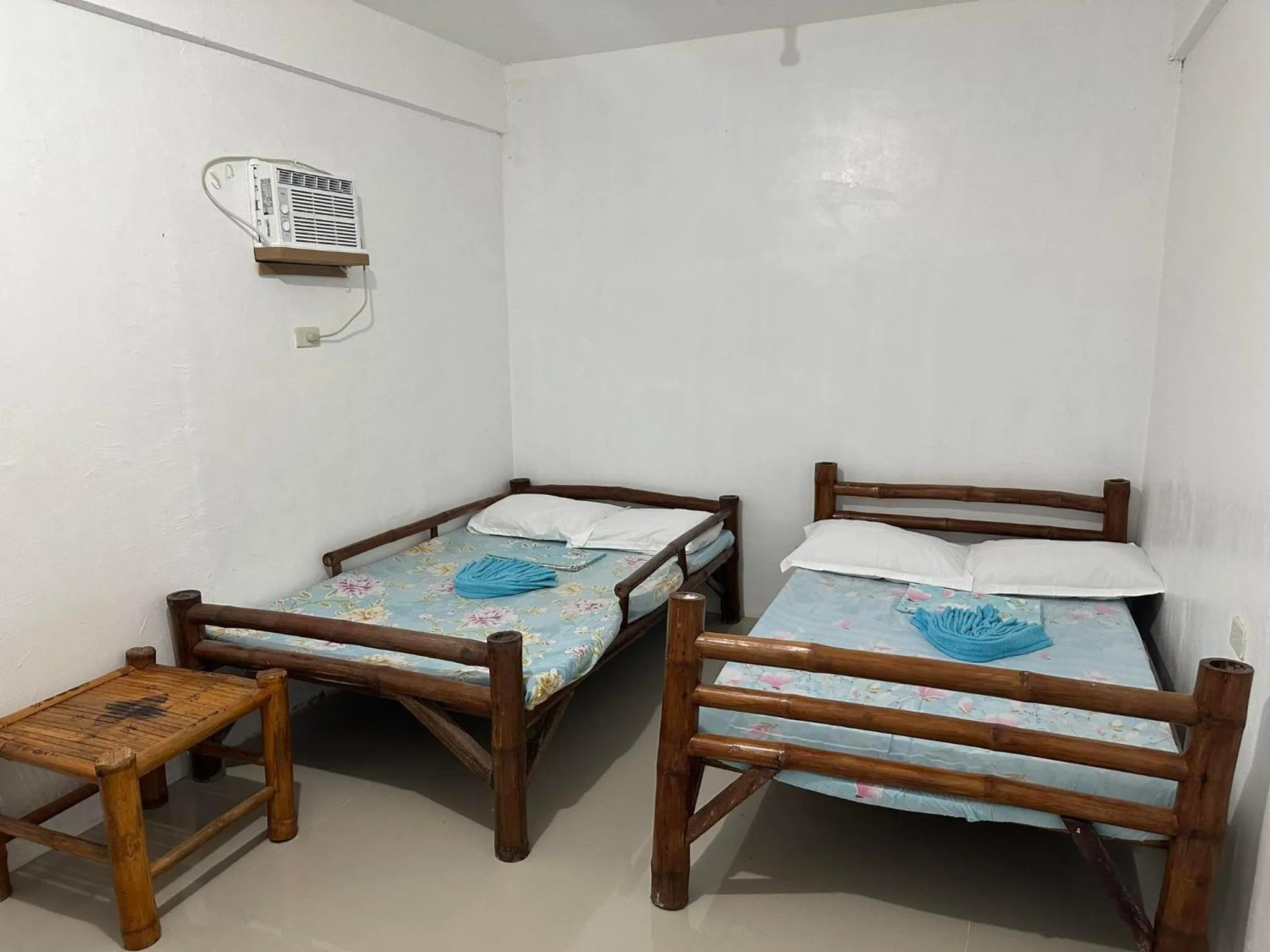 Bed in Acuaverde Beach Resort & Hotel Inc.