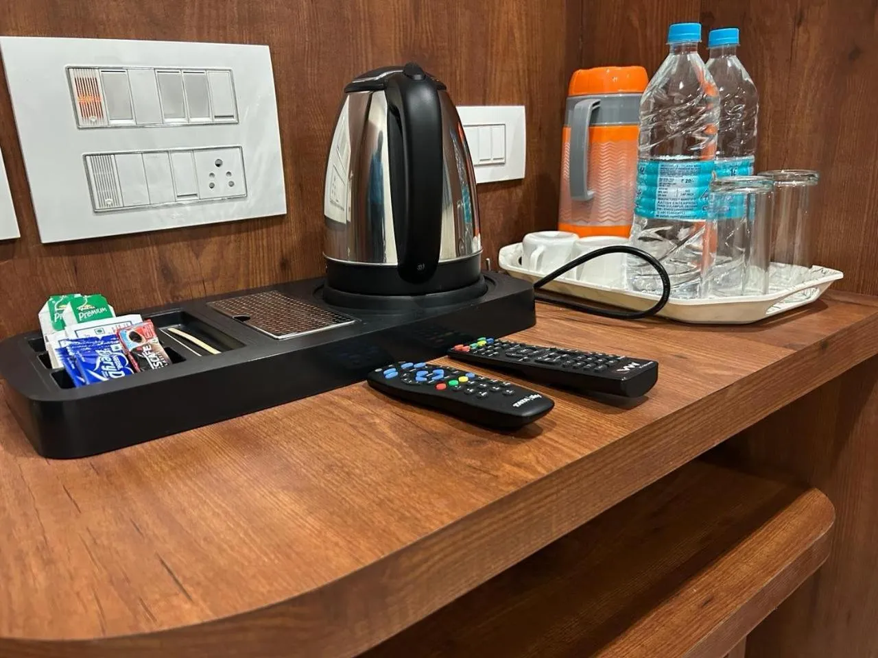 Coffee/tea facilities in Hotel Omkareshwar Inn