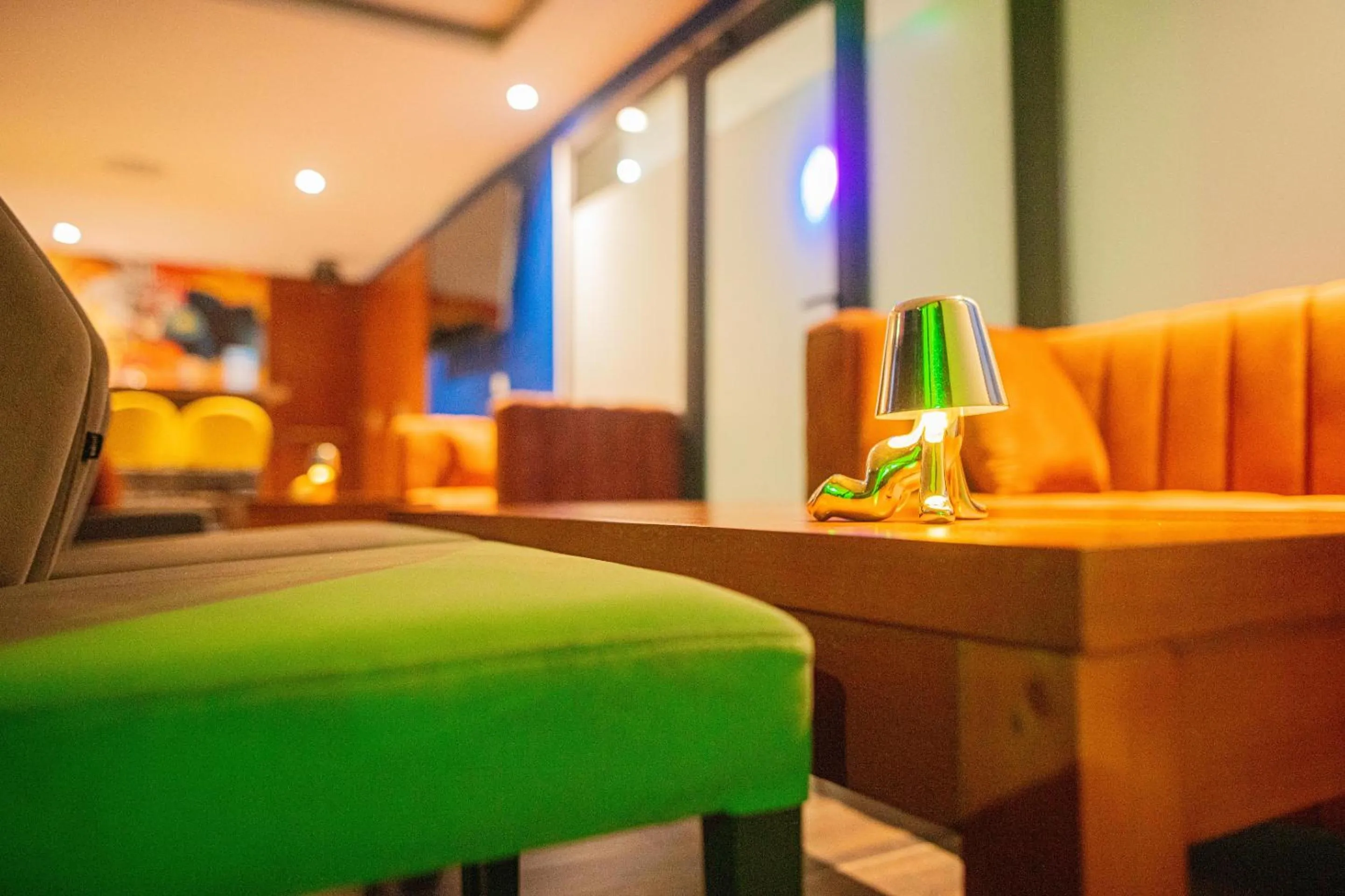 Lounge or bar in The Six