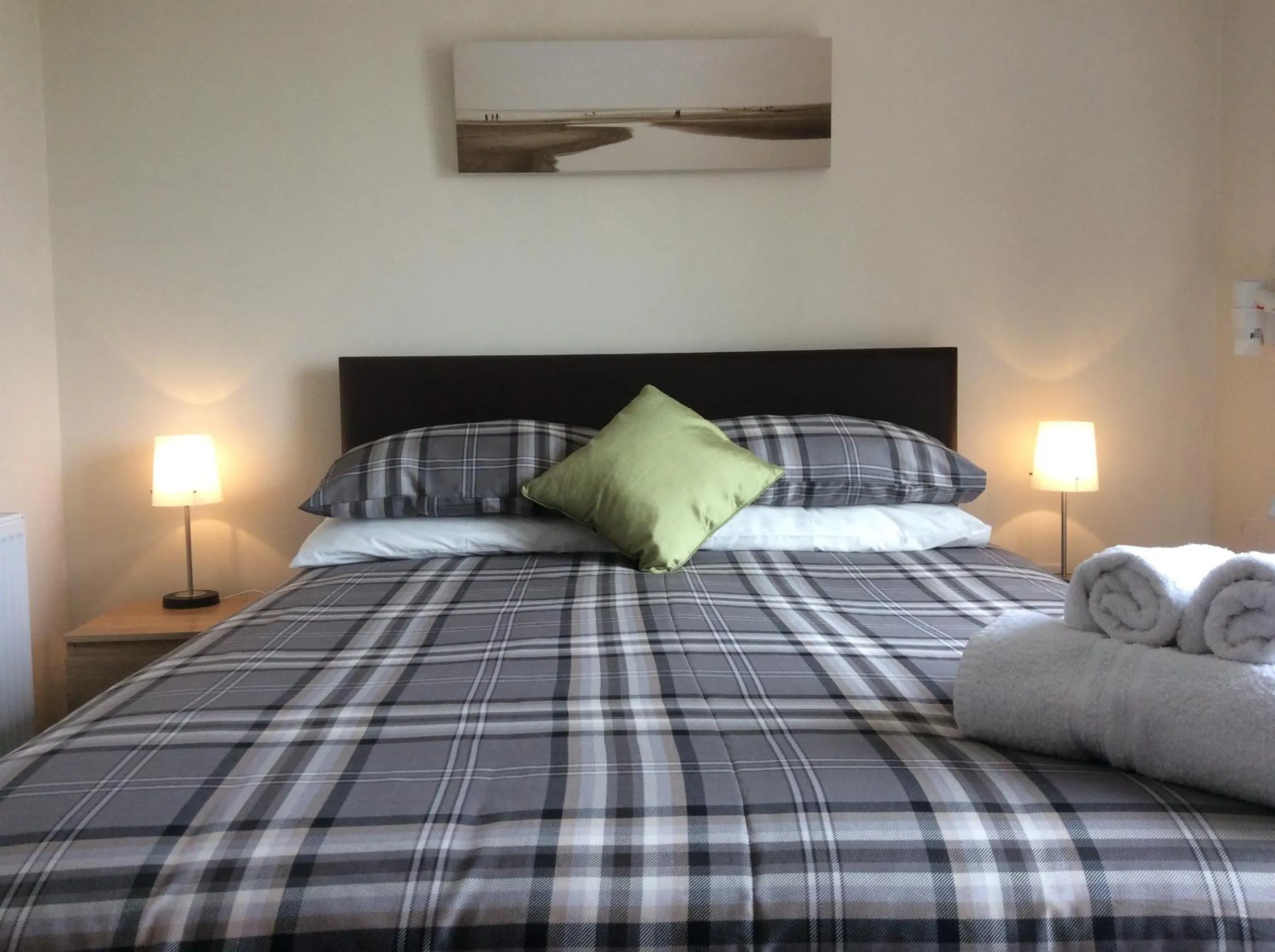 Photo of the whole room in A Castle View