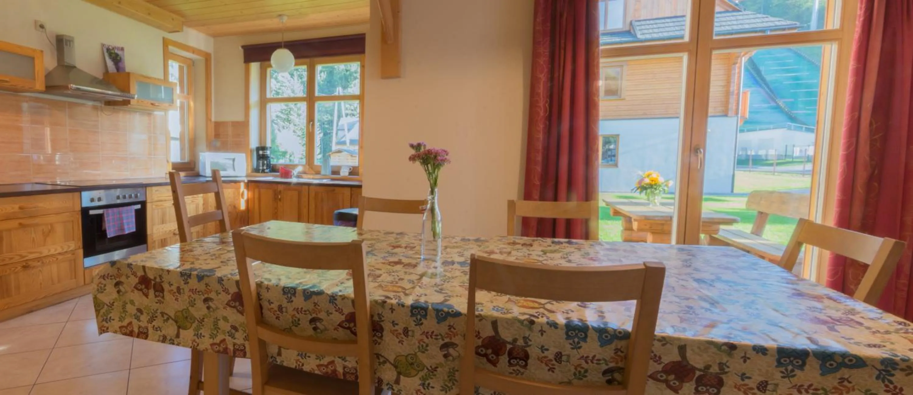 Kitchen or kitchenette in Sno House