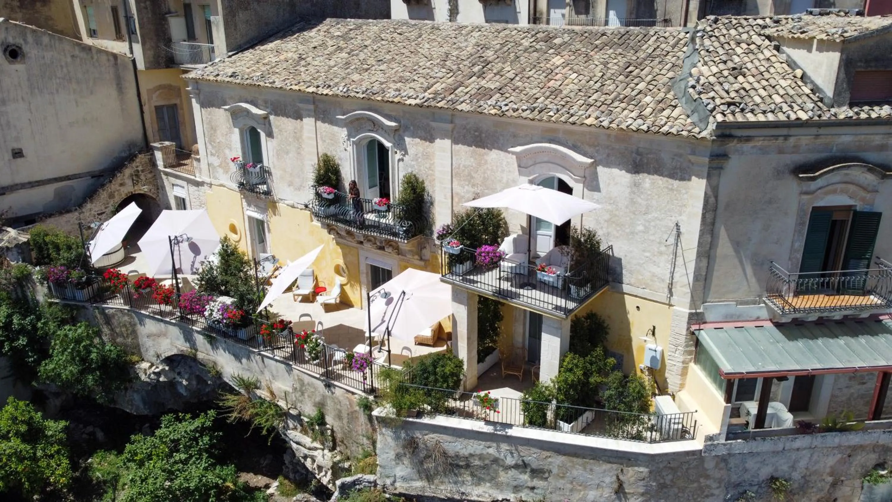 Property building in Bed and Breakfast Terra del Sole Ibla