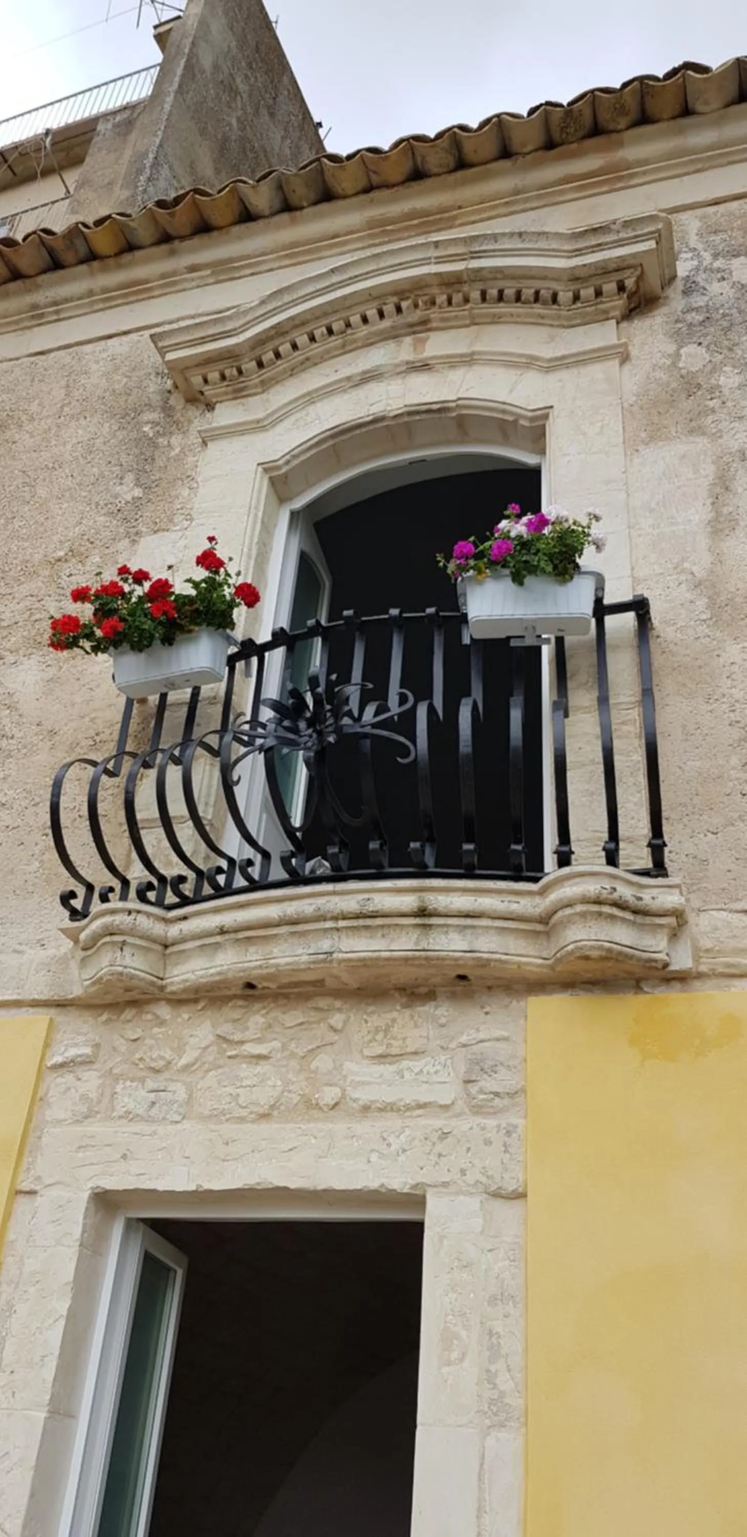 Property building in Bed and Breakfast Terra del Sole Ibla