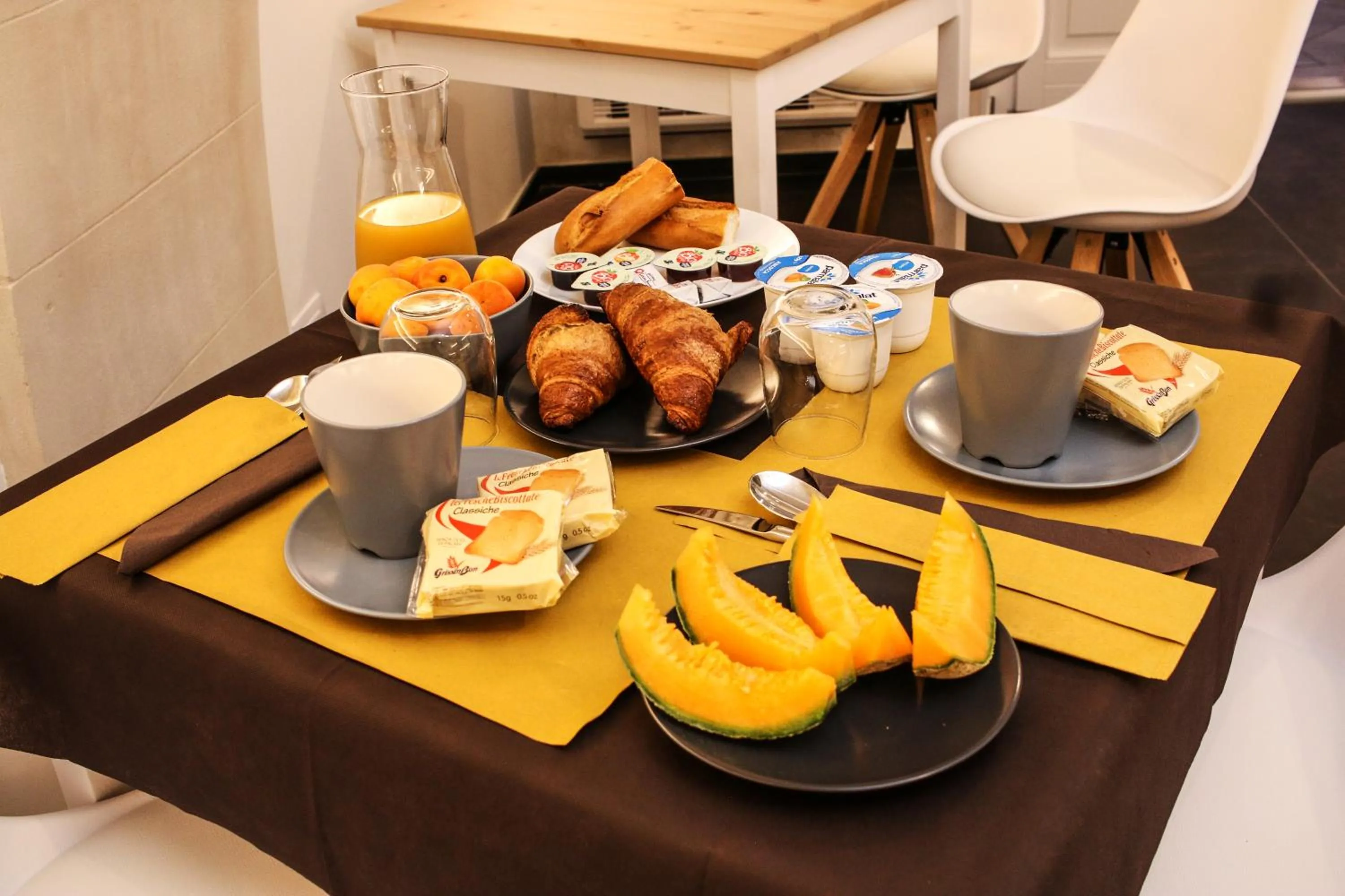 Italian breakfast in Bed and Breakfast Terra del Sole Ibla