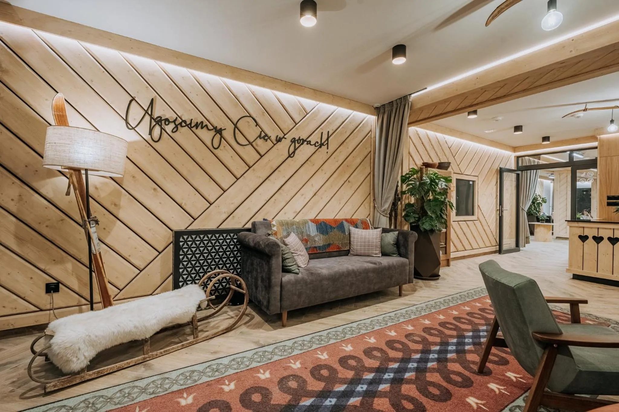 Seating area in Hotel Jaworzyna Krynicka