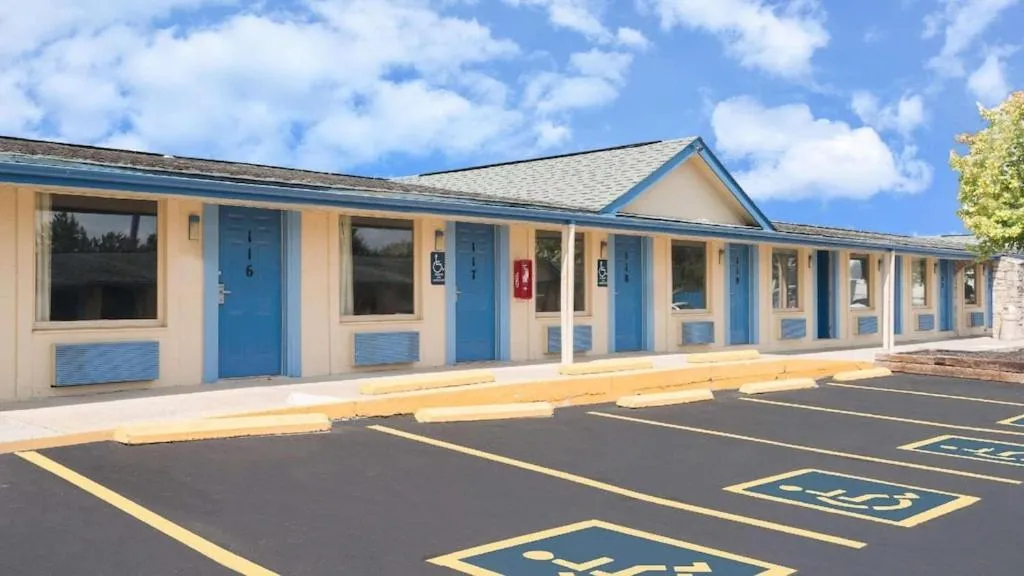 Hilliard Motor Lodge