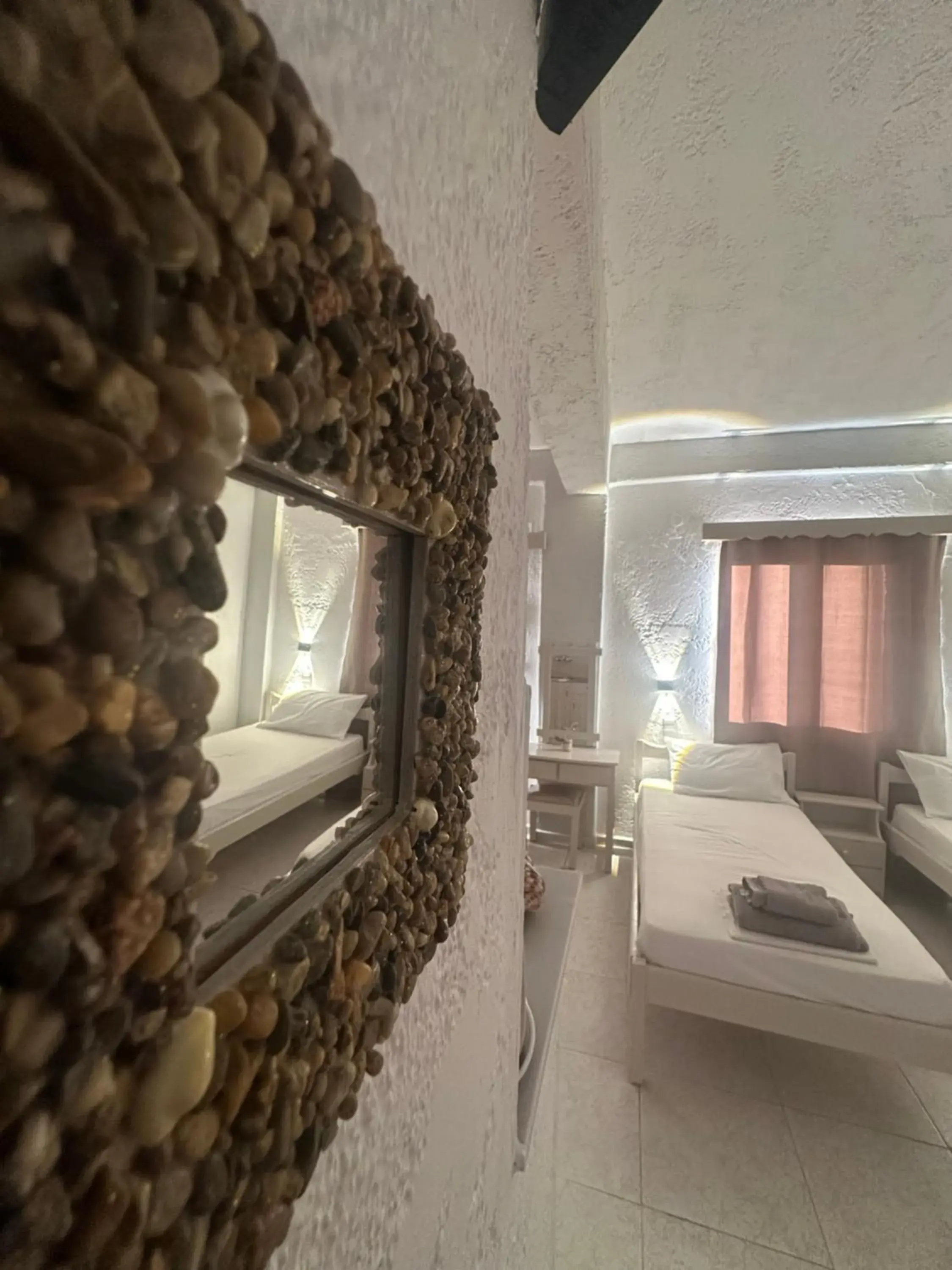 Standard Twin Room with Sea View in Mary Popi Standard Twin Room with Sea View in Mary Popi