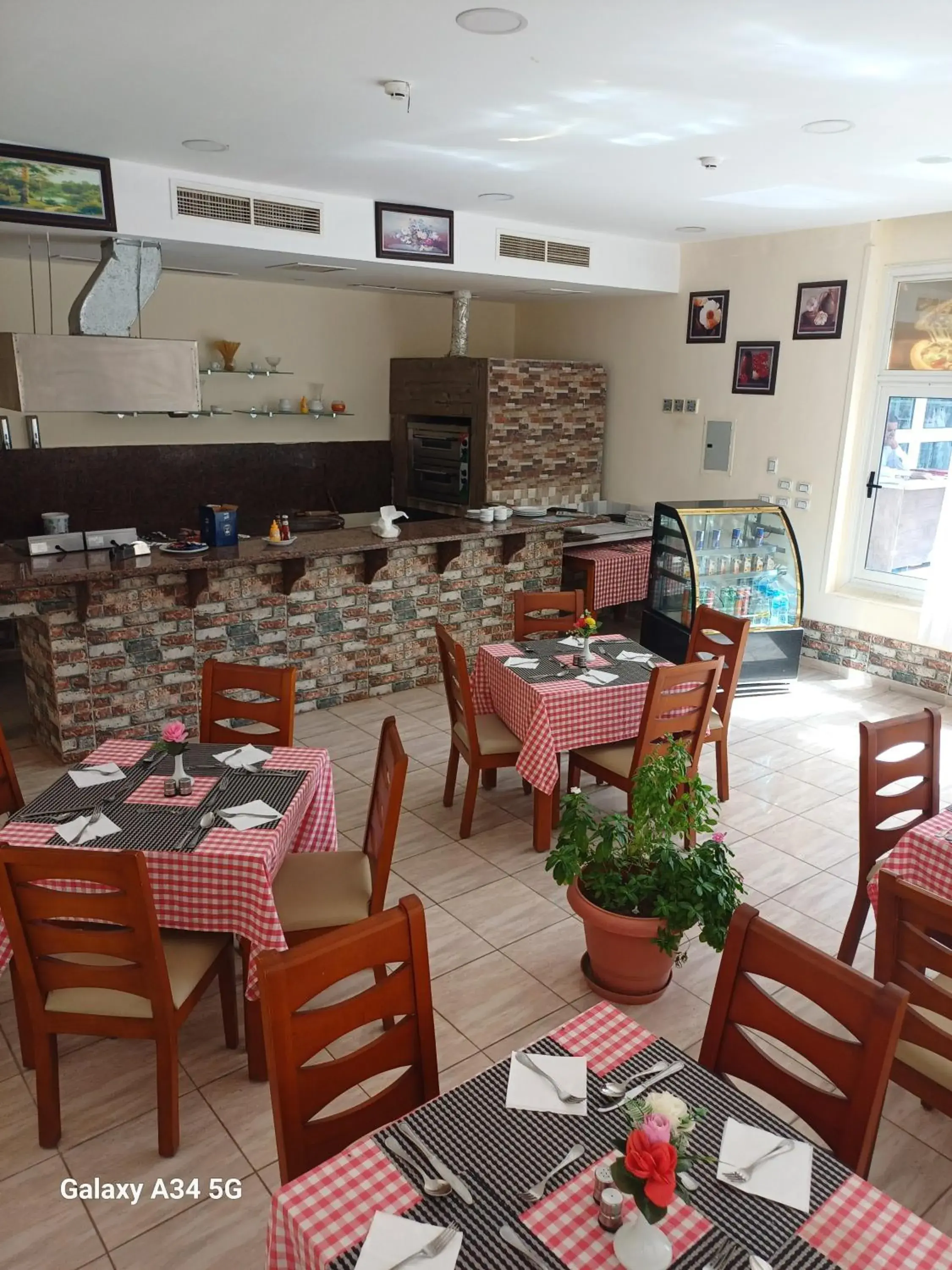 Restaurant/places to eat in Palm Inn Hotel Hurghda Restaurant/places to eat in Palm Inn Hotel Hurghda