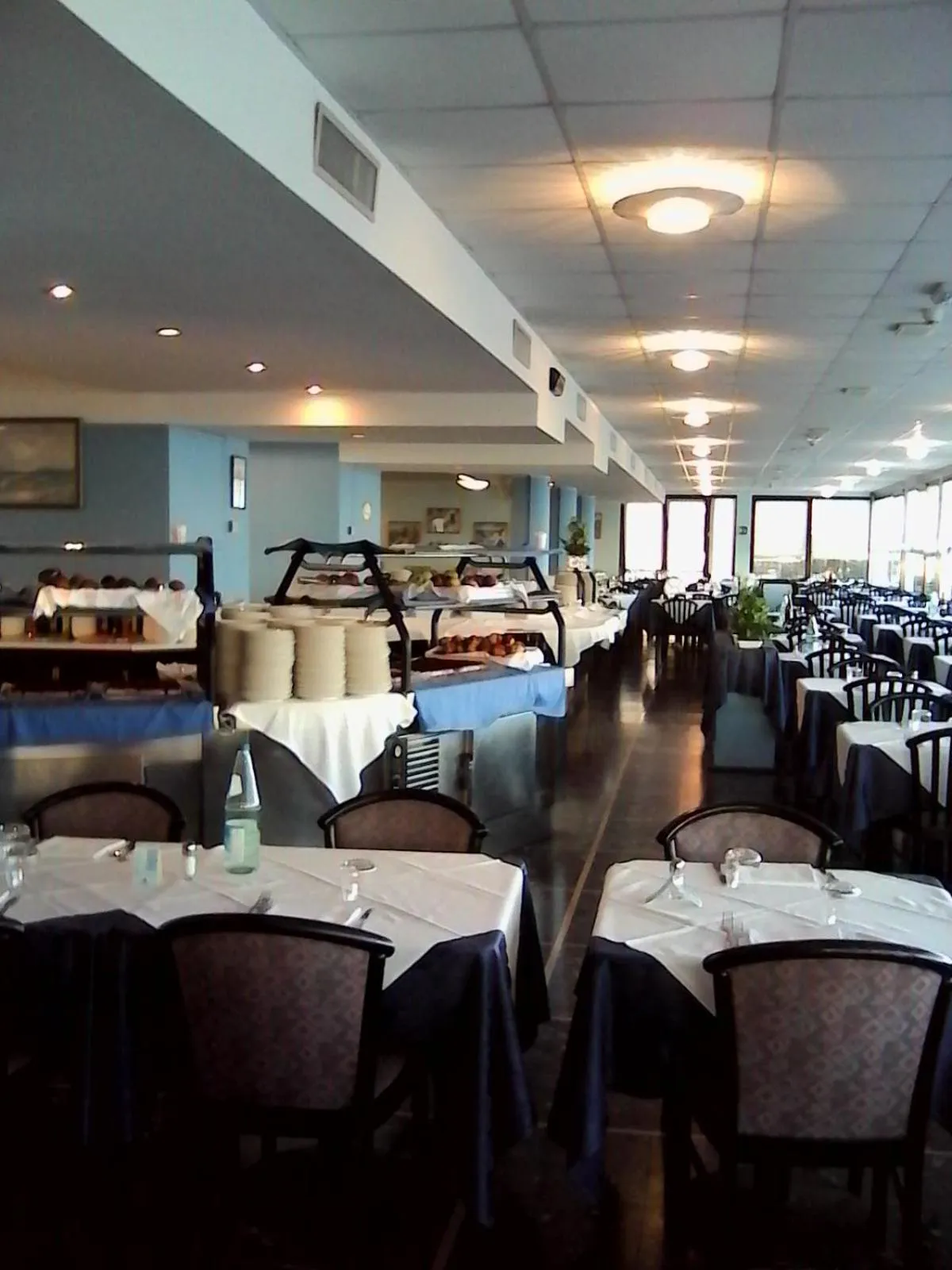 Restaurant/places to eat in Hotel Caravelle&MiniCaravelle