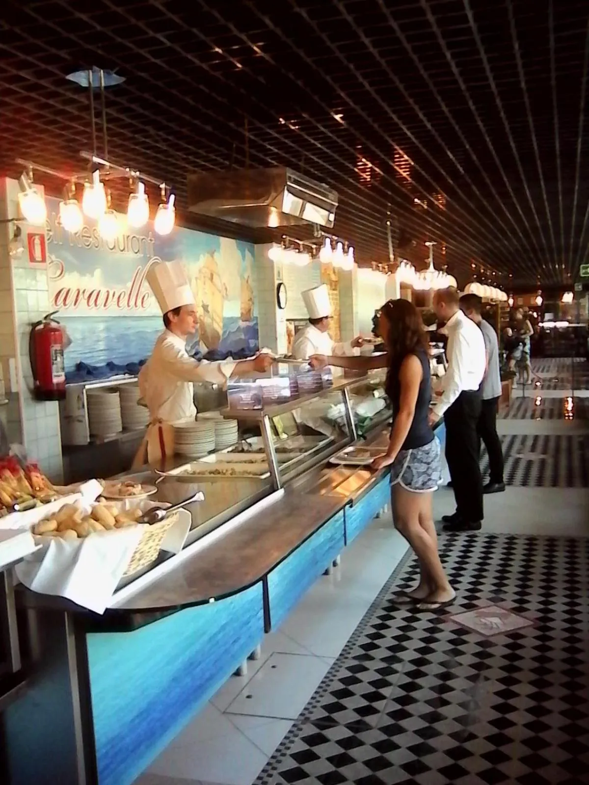 Restaurant/places to eat in Hotel Caravelle&MiniCaravelle