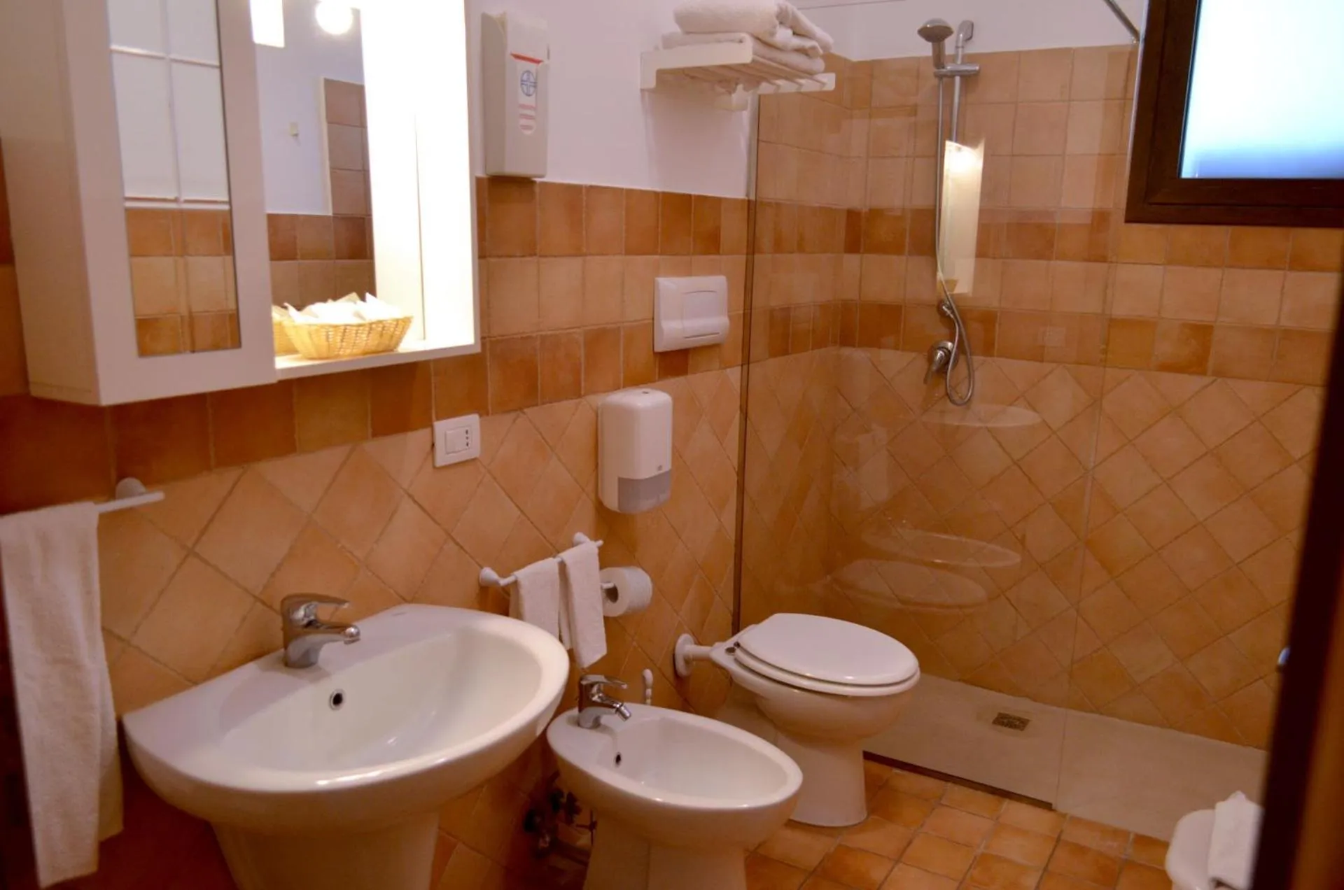 L'Infinito Agriturismo - Rooms & Breakfast