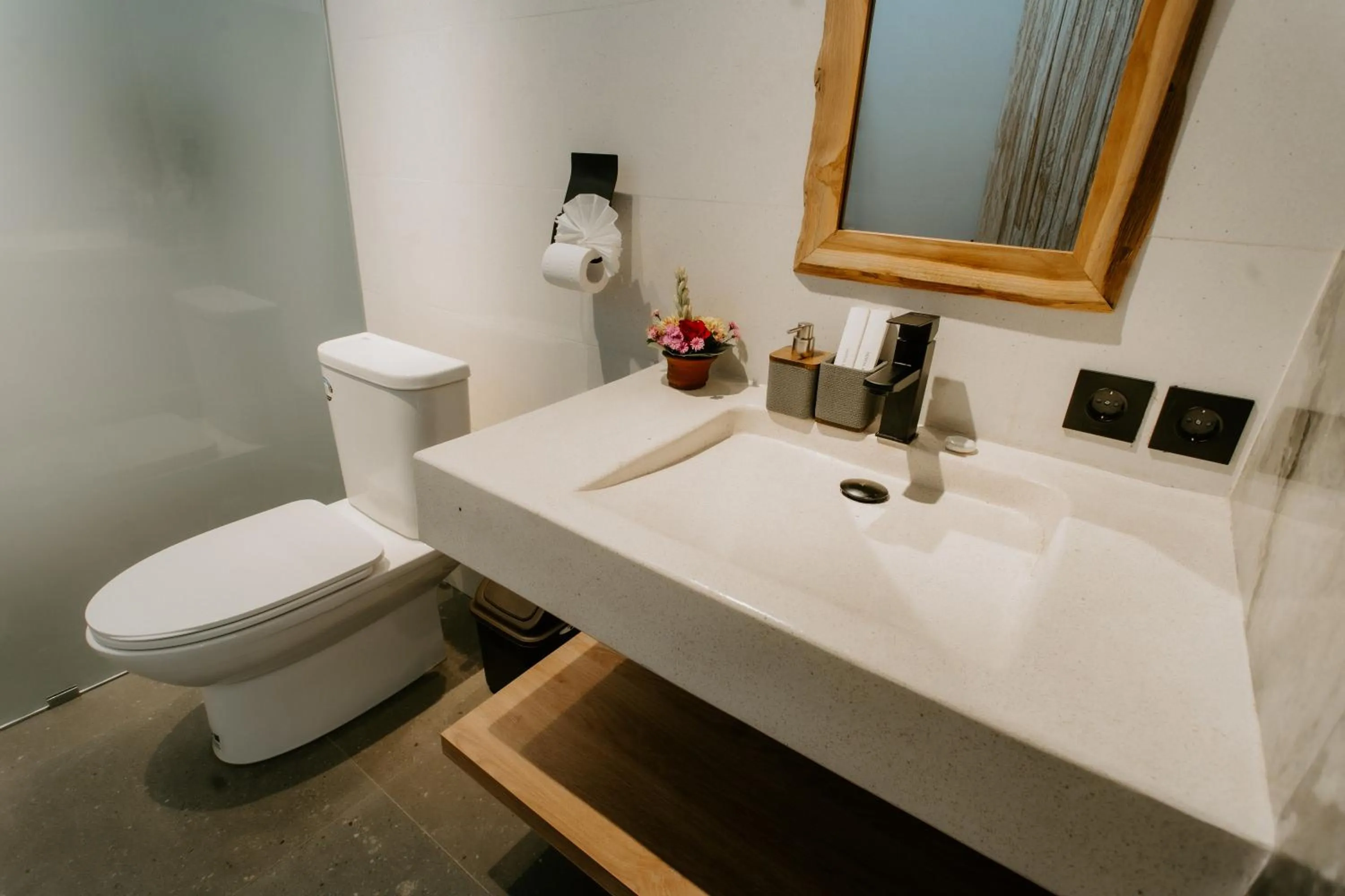 Toilet in The Pahala Villas