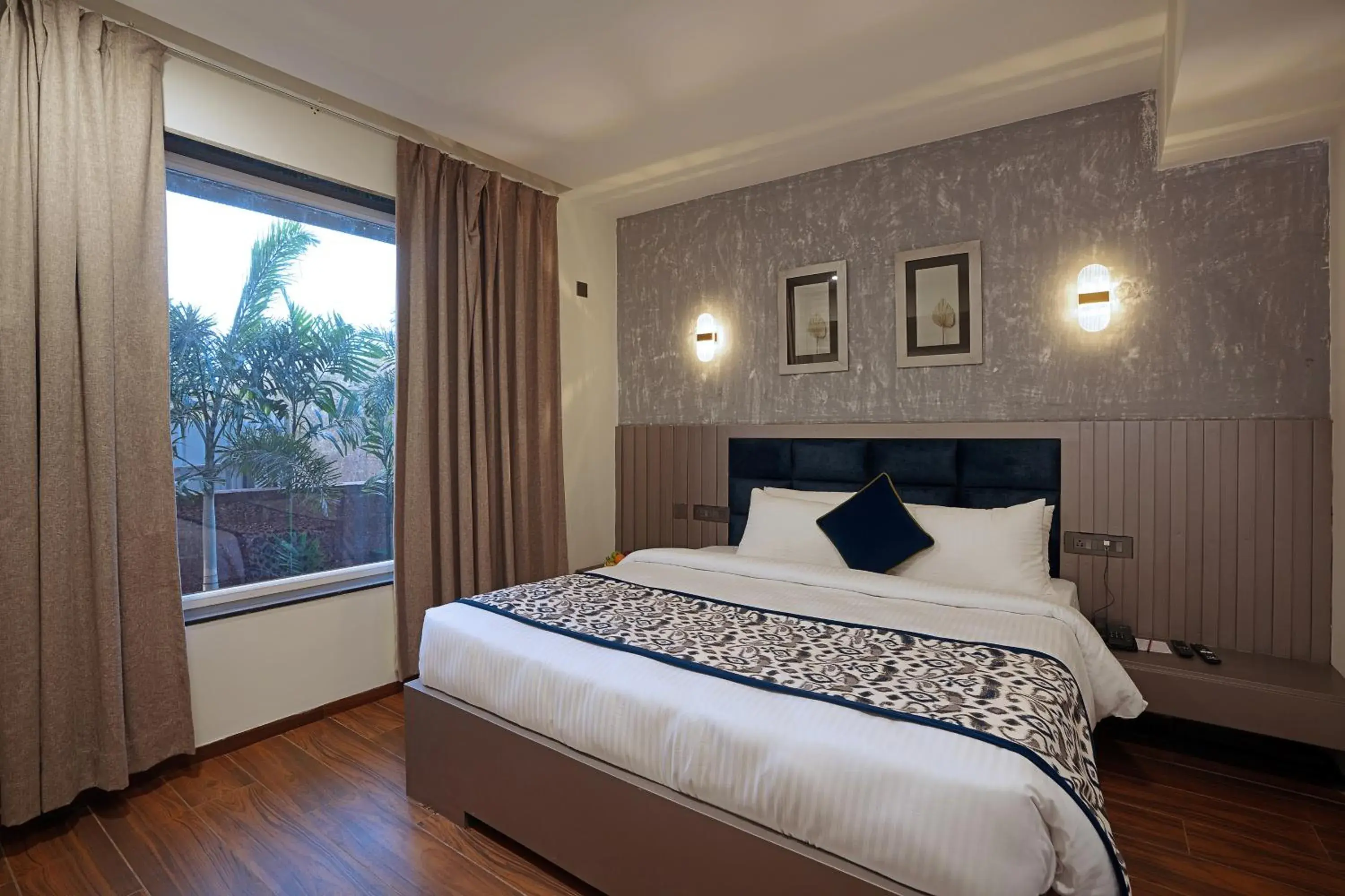 Superior Double Room with Partial Pool View - Full Day Happy Hours in Grand Continent Anjuna A Sarovar Portico Affiliate Hotel Superior Double Room with Partial Pool View - Full Day Happy Hours in Grand Continent Anjuna A Sarovar Portico Affiliate Hotel