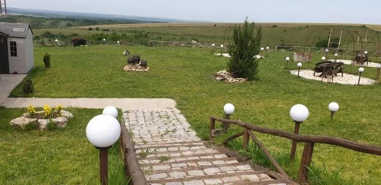 Seven Generations Winery Hotel