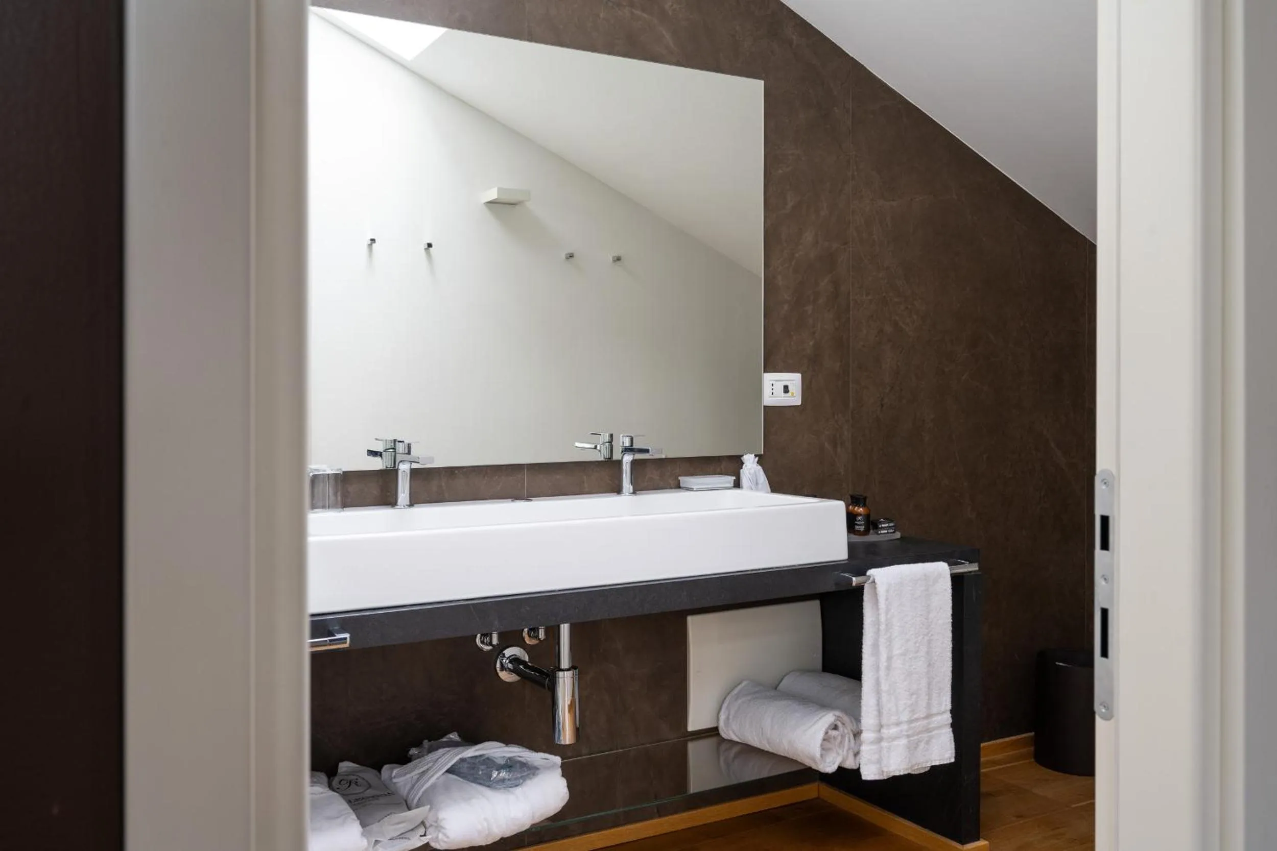 Bathroom in Montana Lodge & Spa, by R Collection Hotels