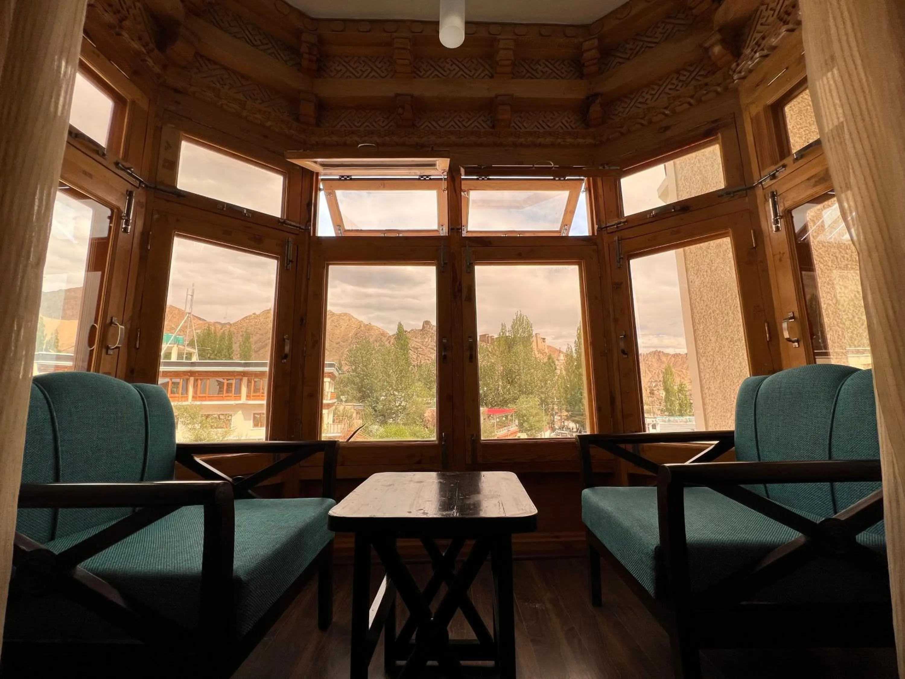 Hotel New Glacier View