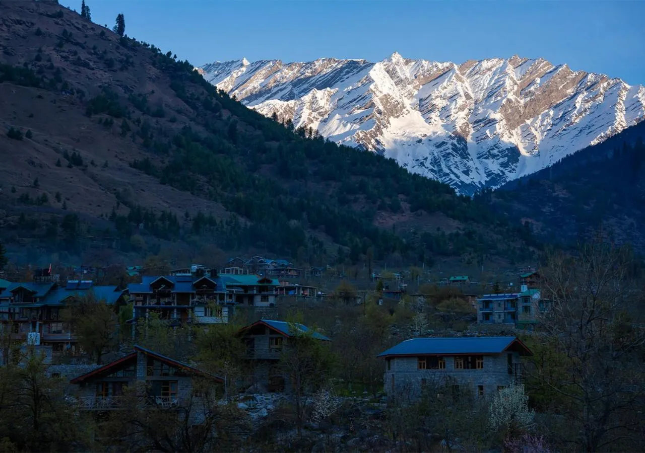 Natural landscape in Moustache Manali