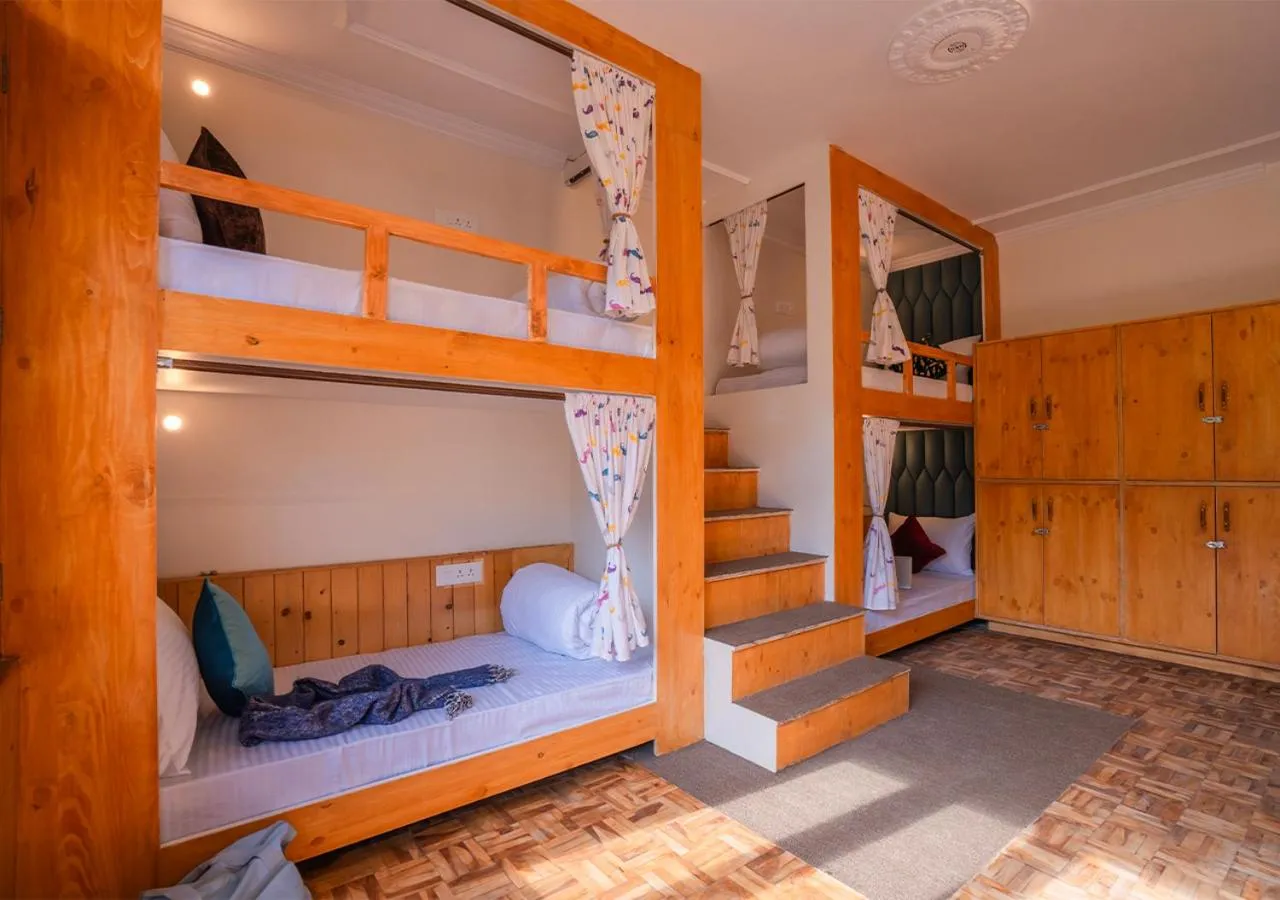 bunk bed, Bed in Moustache Manali