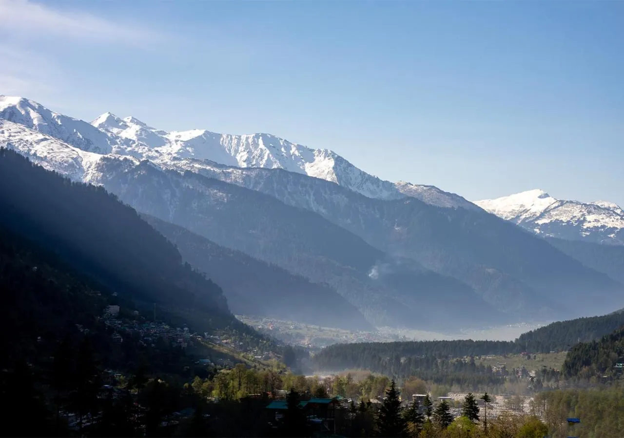 Mountain view in Moustache Manali