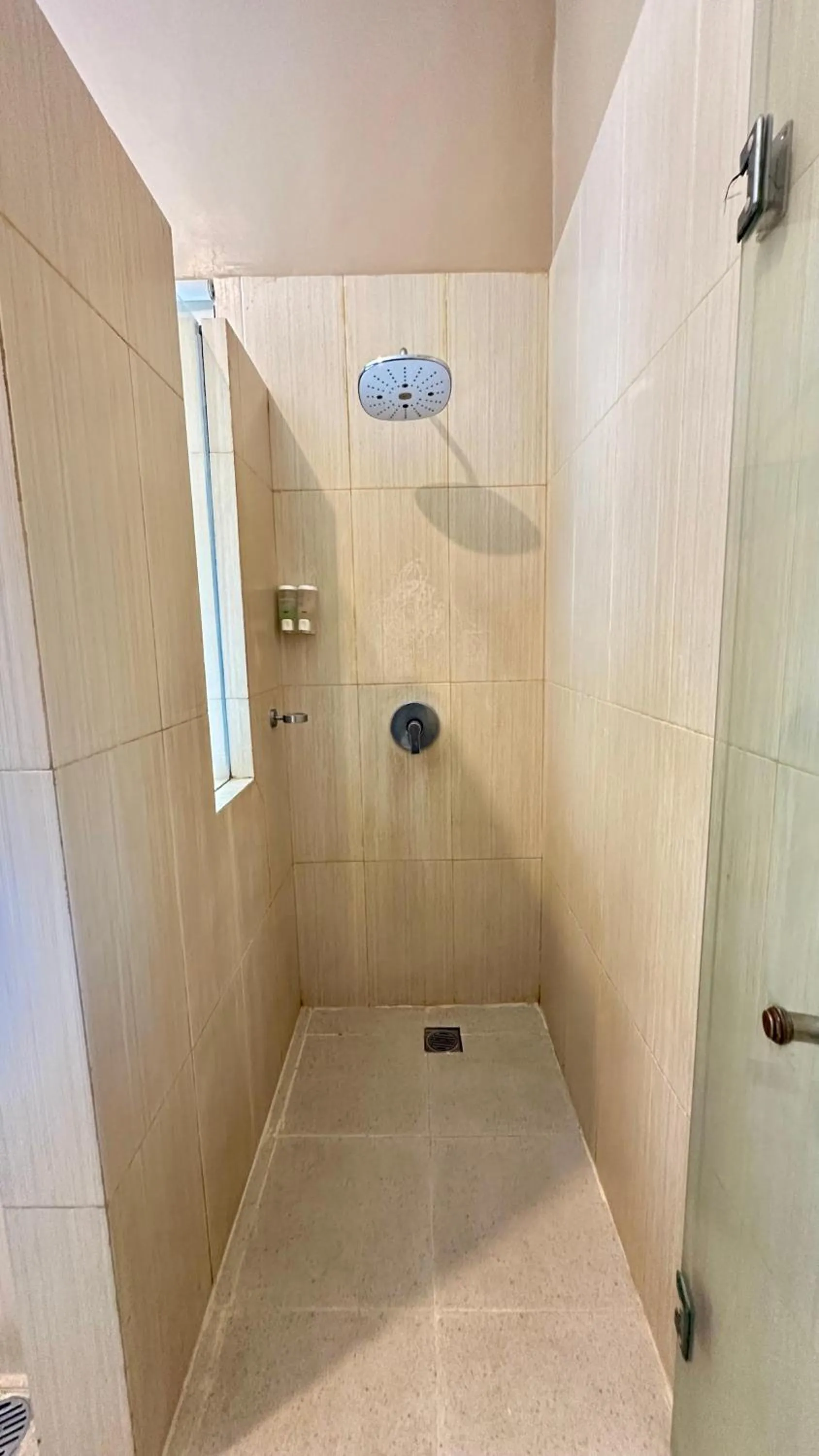 Bathroom in Bukawa Lodge Jimbaran