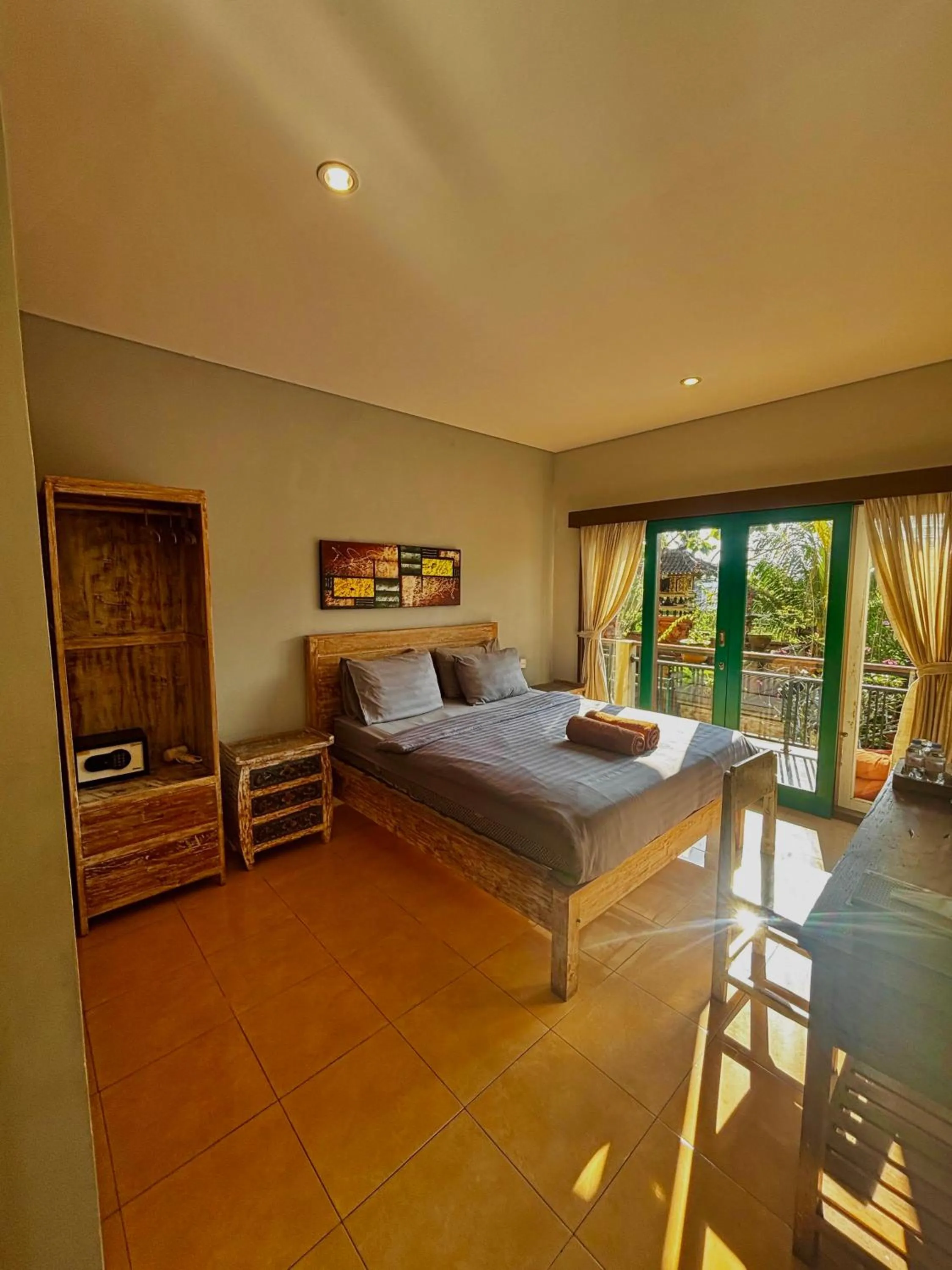 Bed in Bukawa Lodge Jimbaran