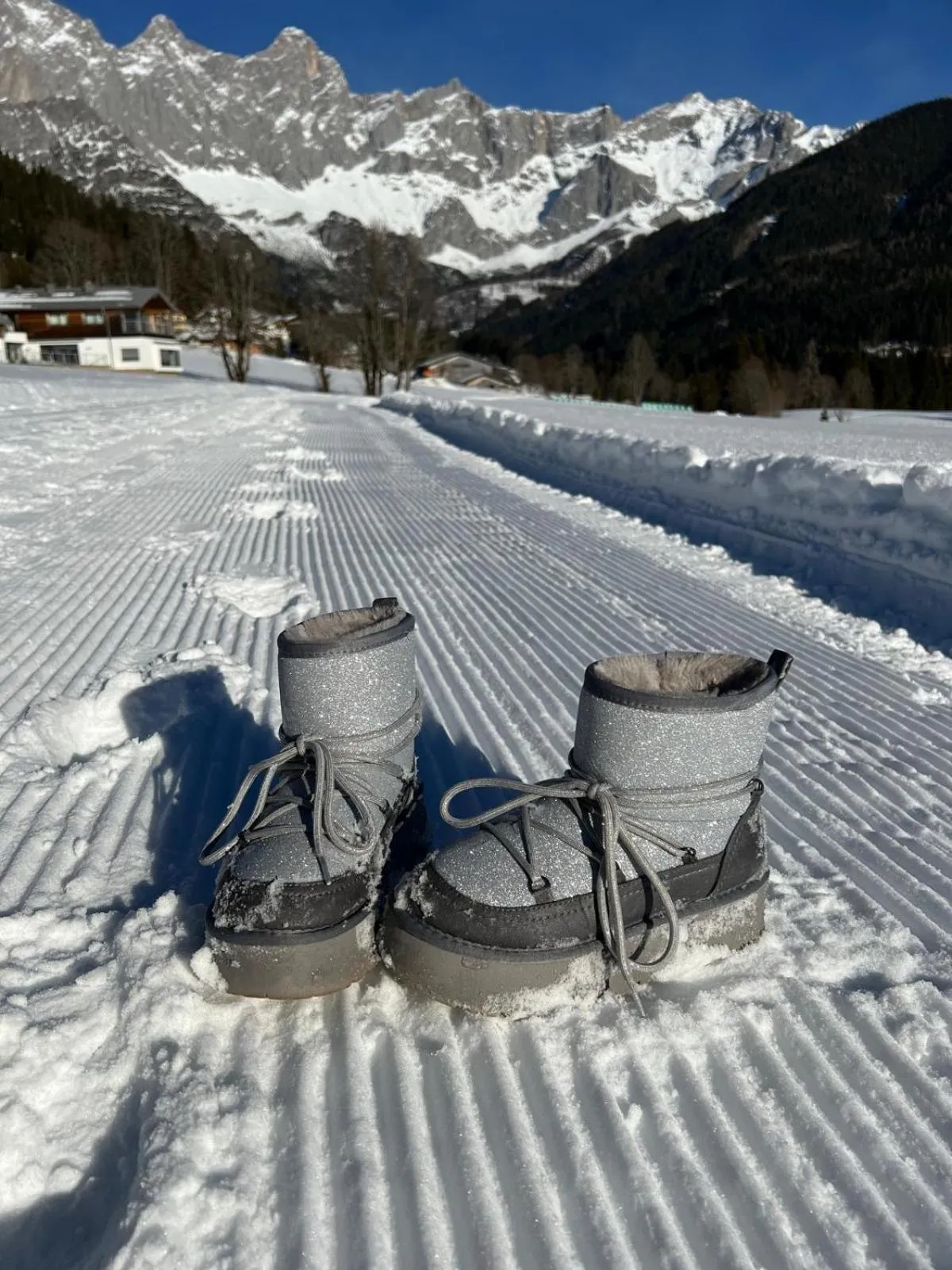 Skiing in Hotel Bergglück